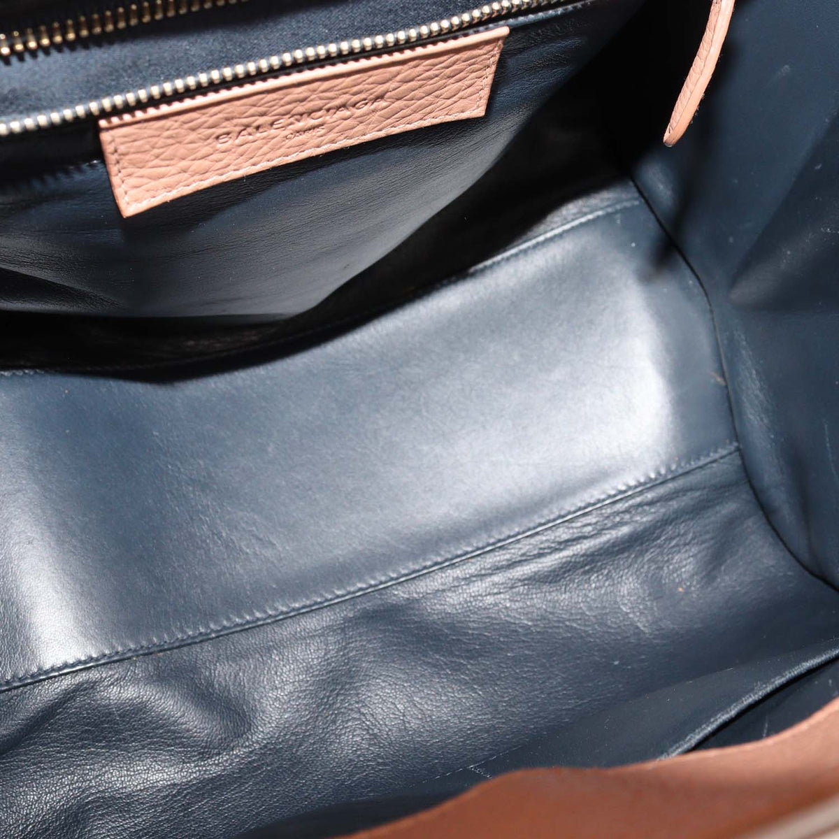 Balenciaga Tomette Leather Tube Round Tote