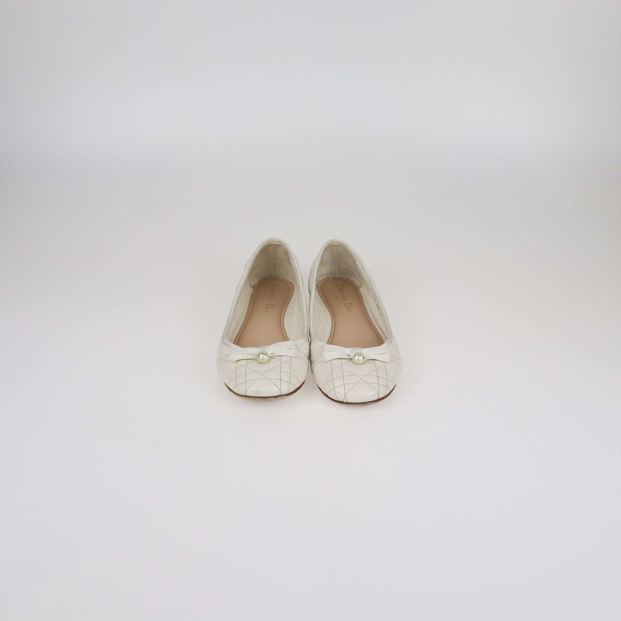 Christian Dior White Cannage Leather Pearl Bow Ballet Flats