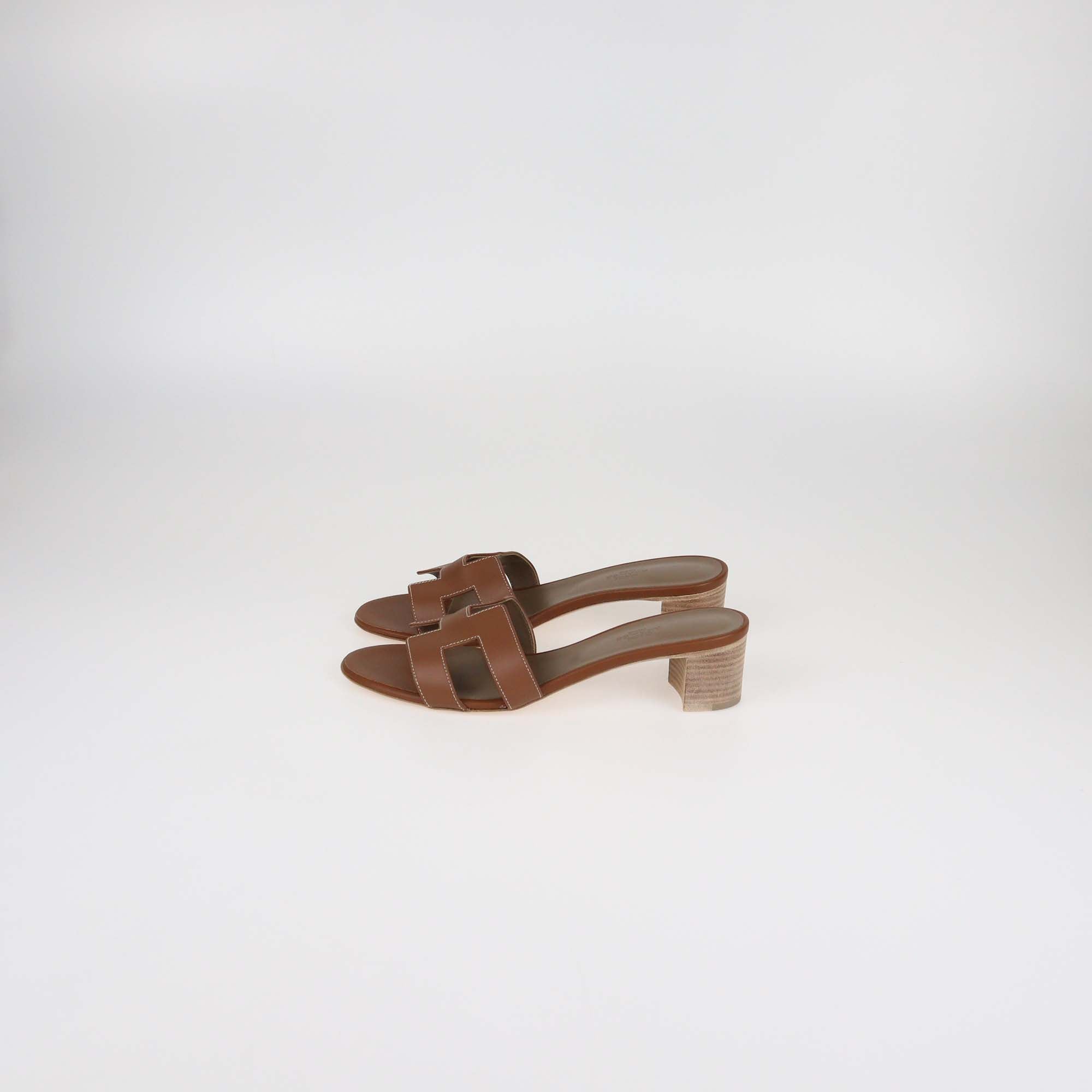 Hermes Gold Leather Oasis Sandals