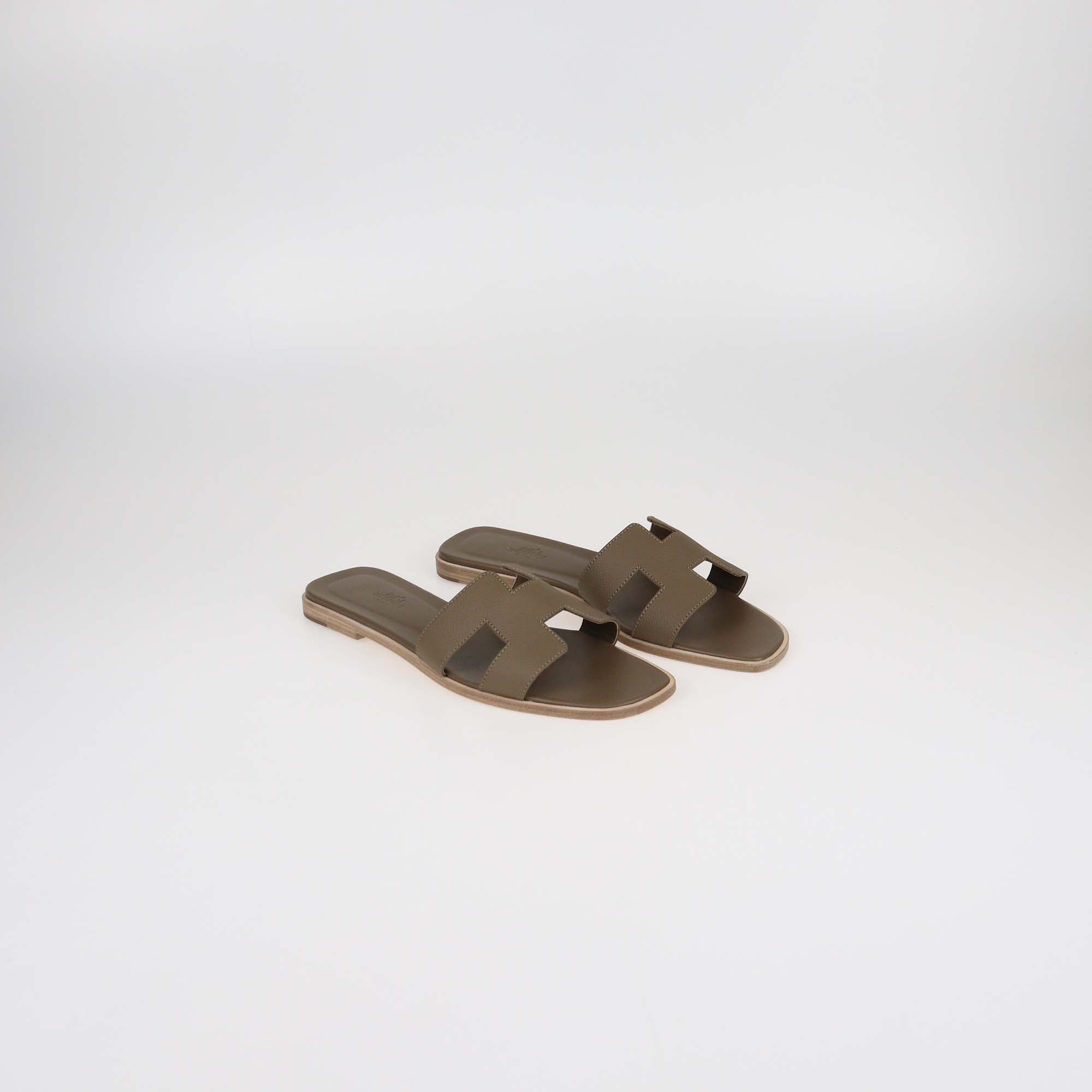 Hermes Etoupe Epsom Leather Oran Sandals