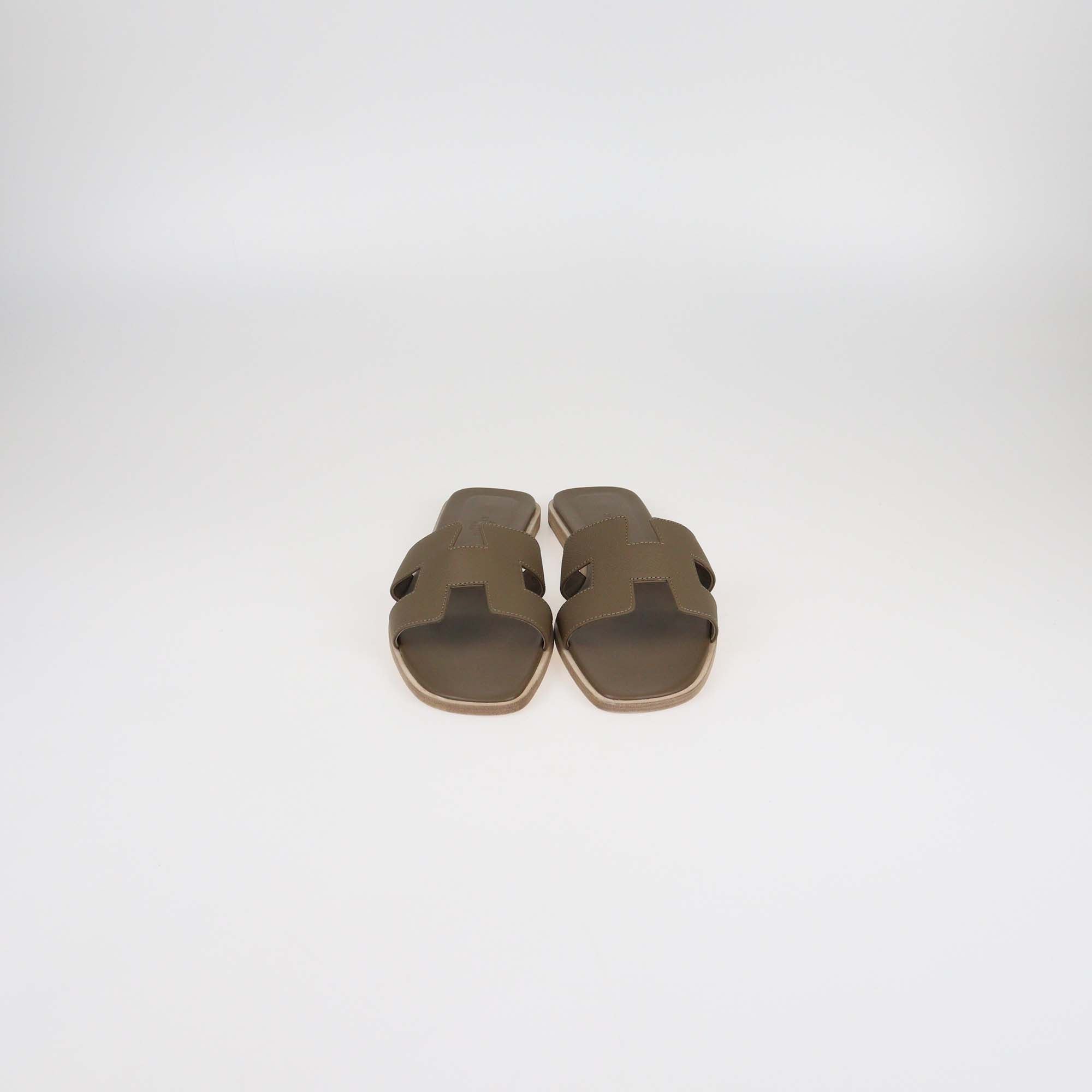 Hermes Etoupe Epsom Leather Oran Sandals