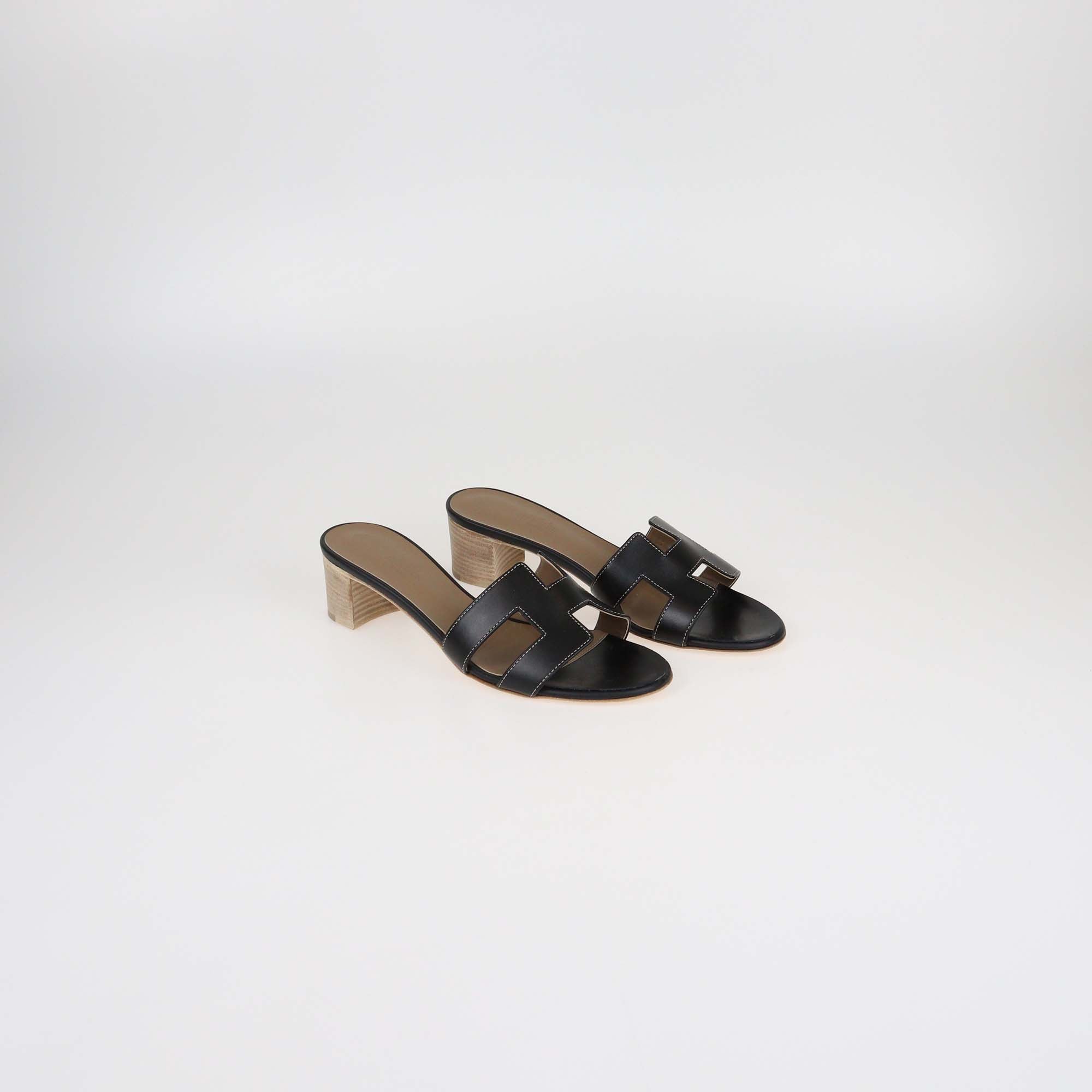 Hermes Black Leather Oasis Sandals