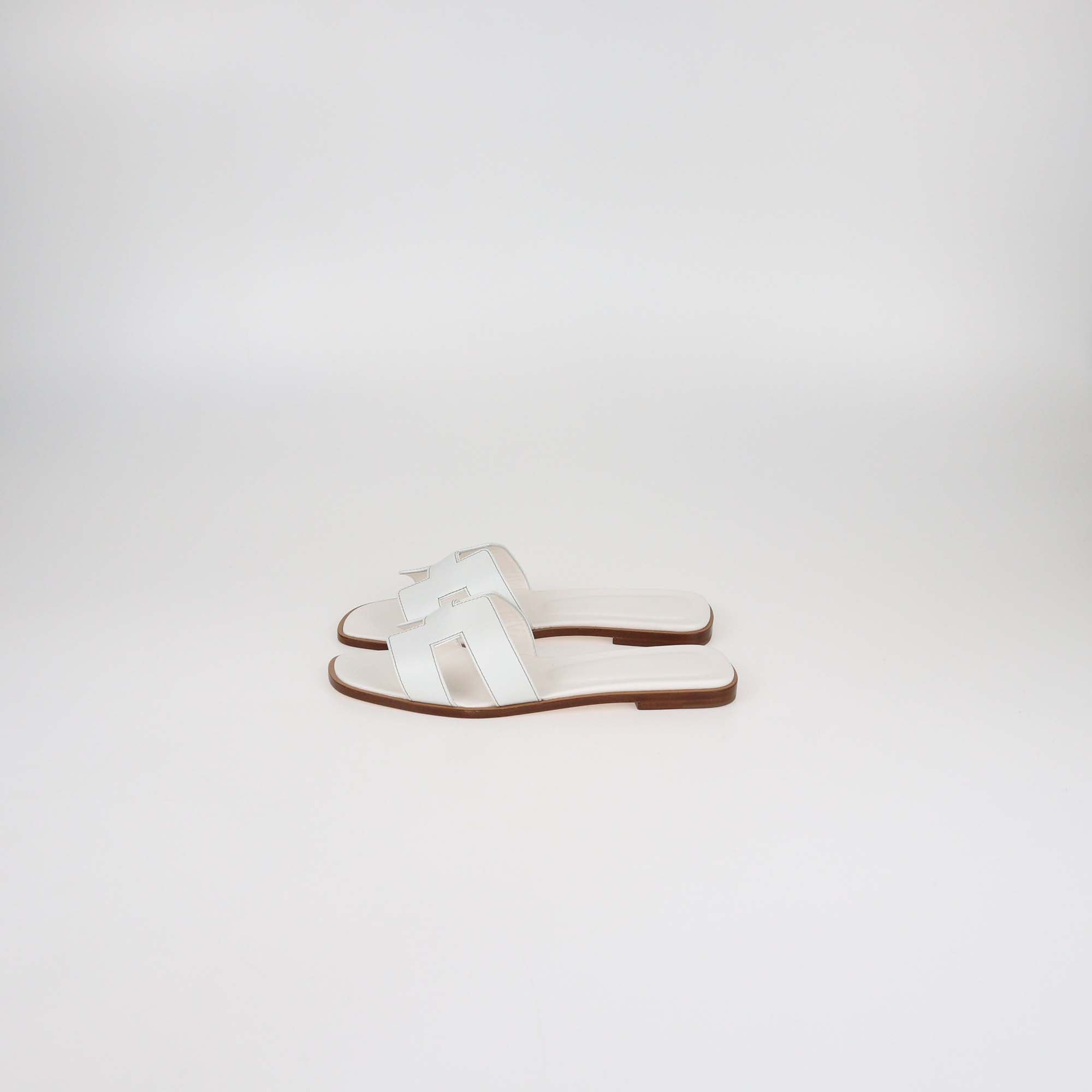 Hermes White Leather Oran Sandals