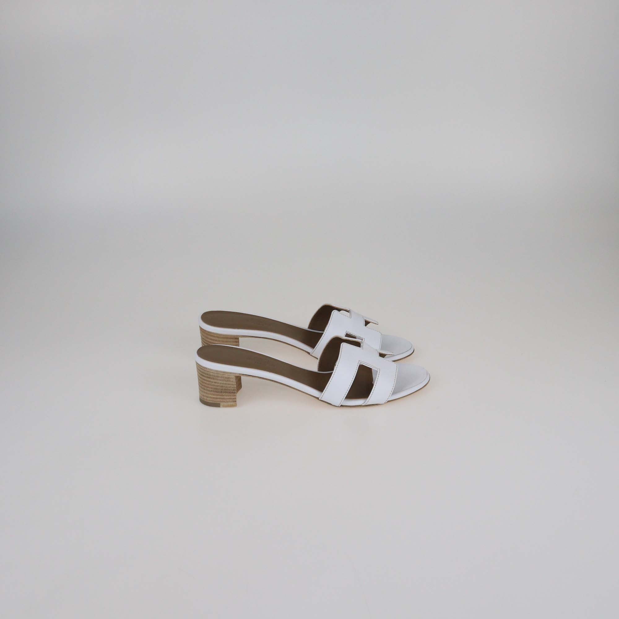 Hermes White Leather Oasis Sandals