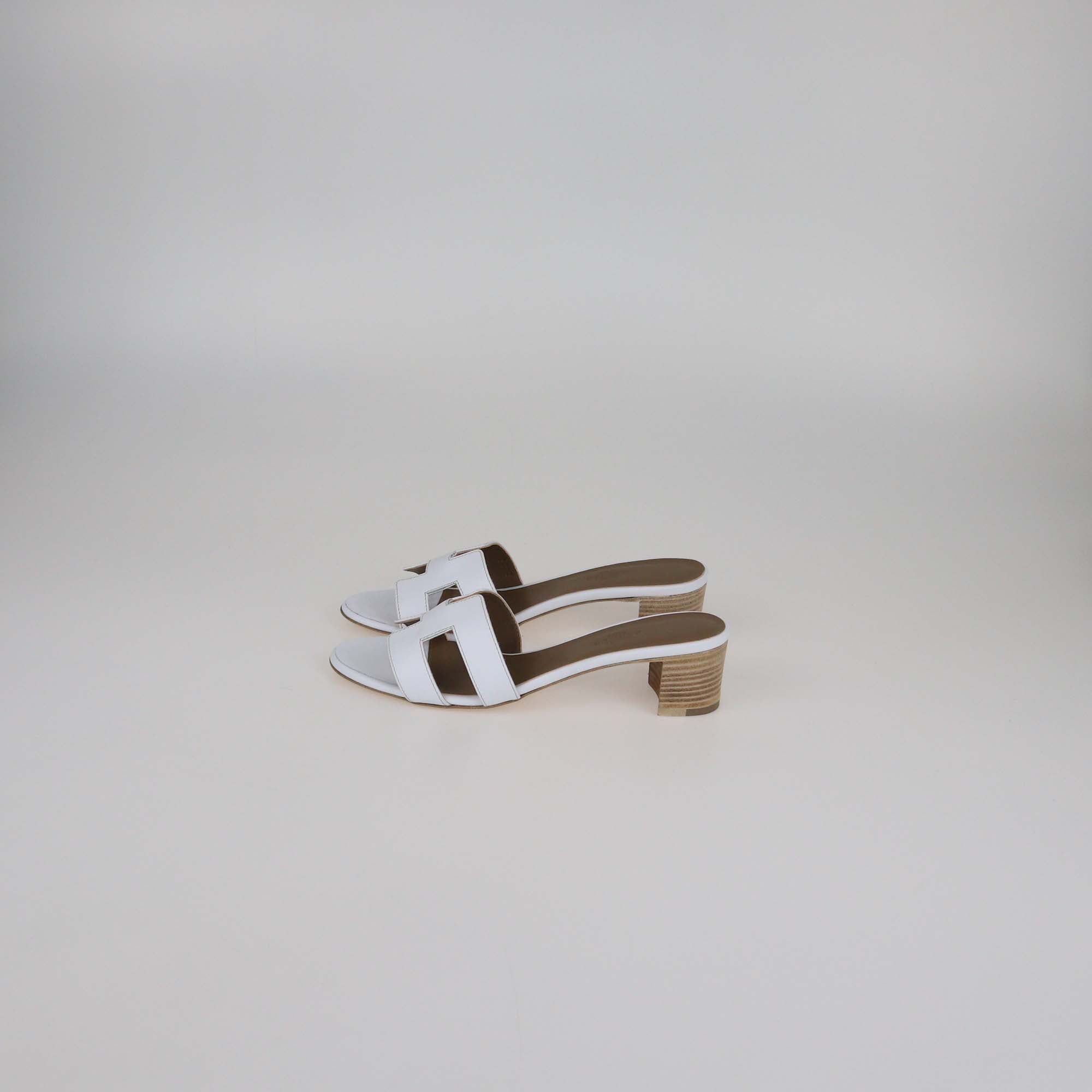 Hermes White Leather Oasis Sandals