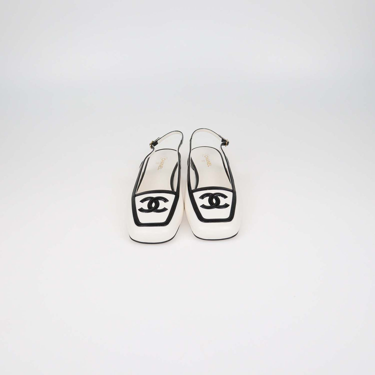 Chanel White,Black Leather and Patent Leather CC Logo Square Toe Slingback Pumps