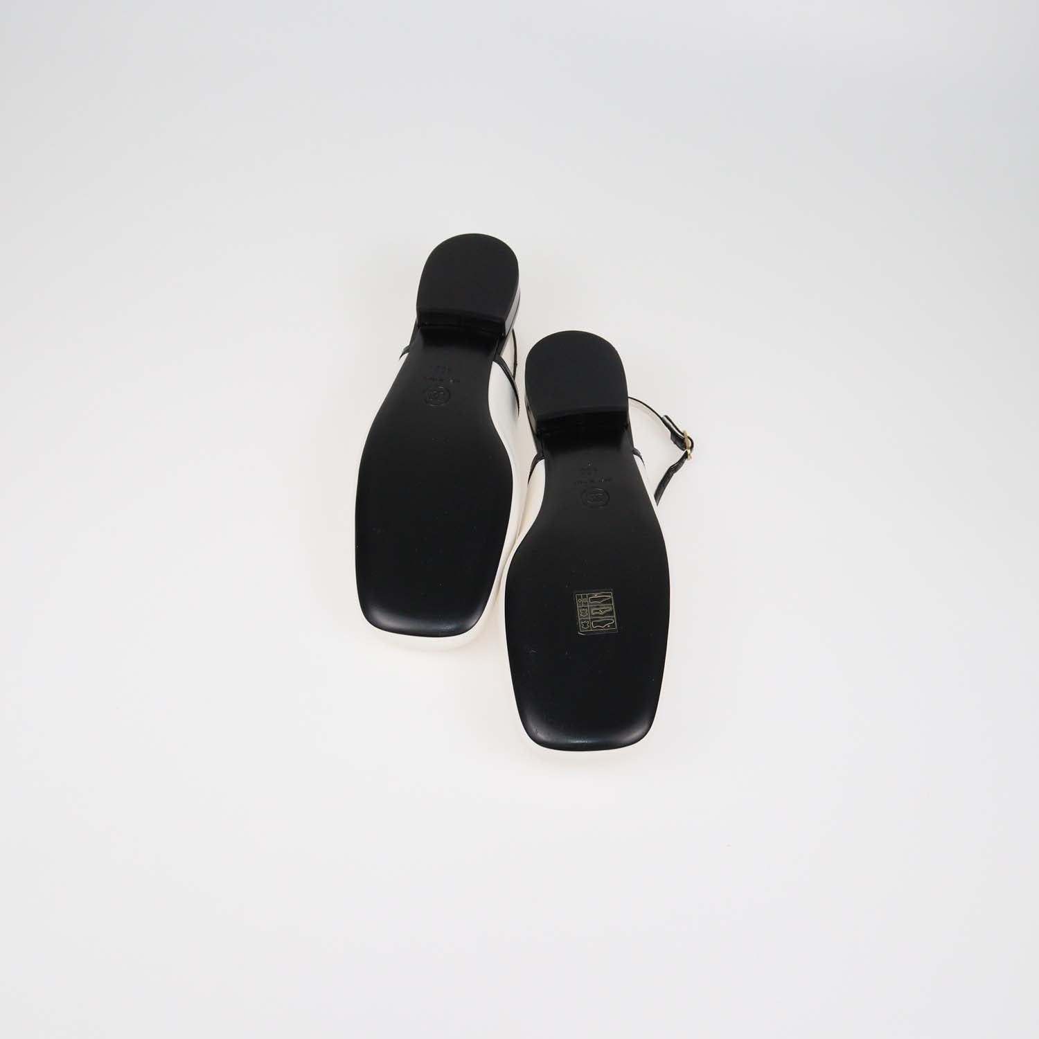 Chanel White,Black Leather and Patent Leather CC Logo Square Toe Slingback Pumps