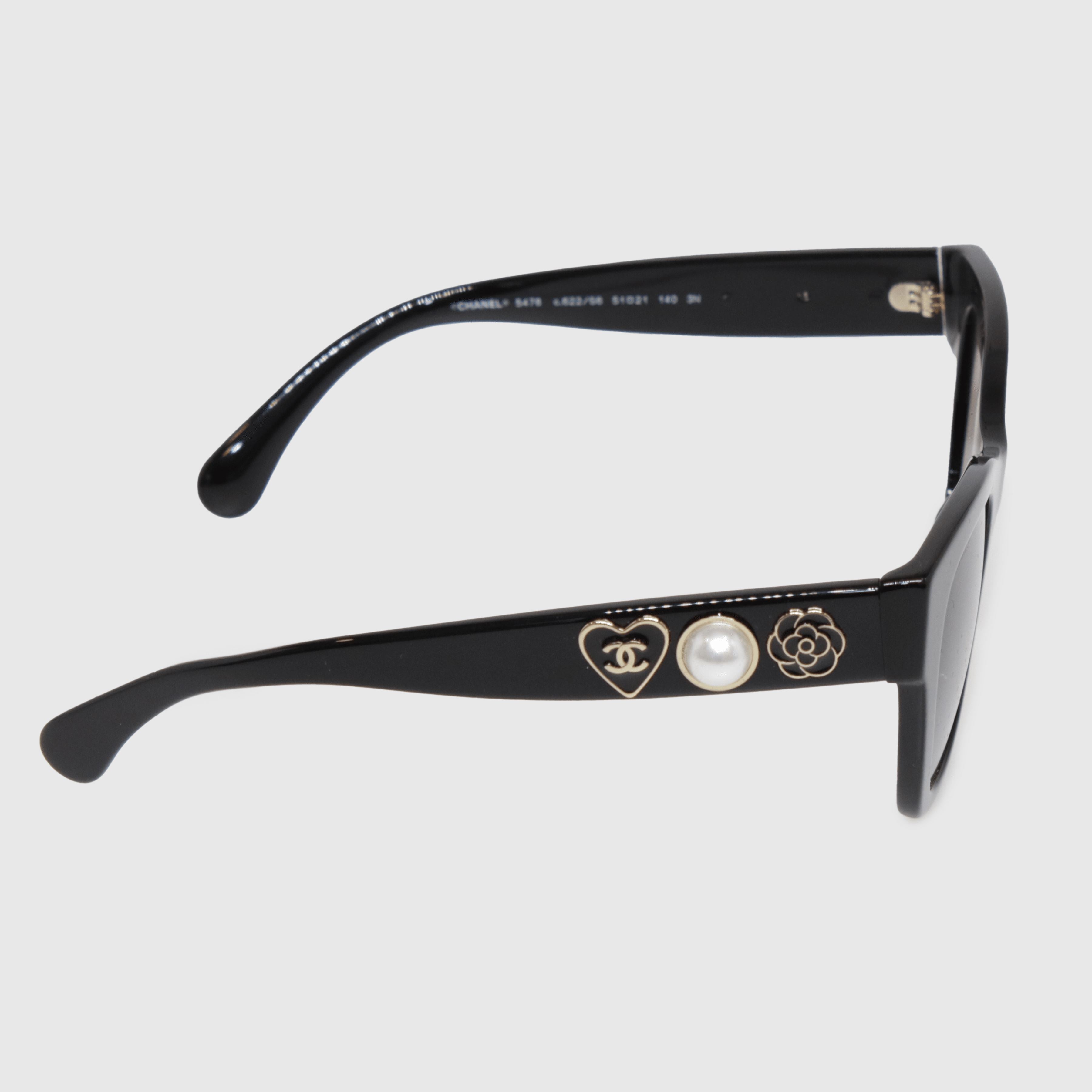 Black CC Camellia Pearl Embellished Cat Eye Sunglasses - 5478 c622/S6