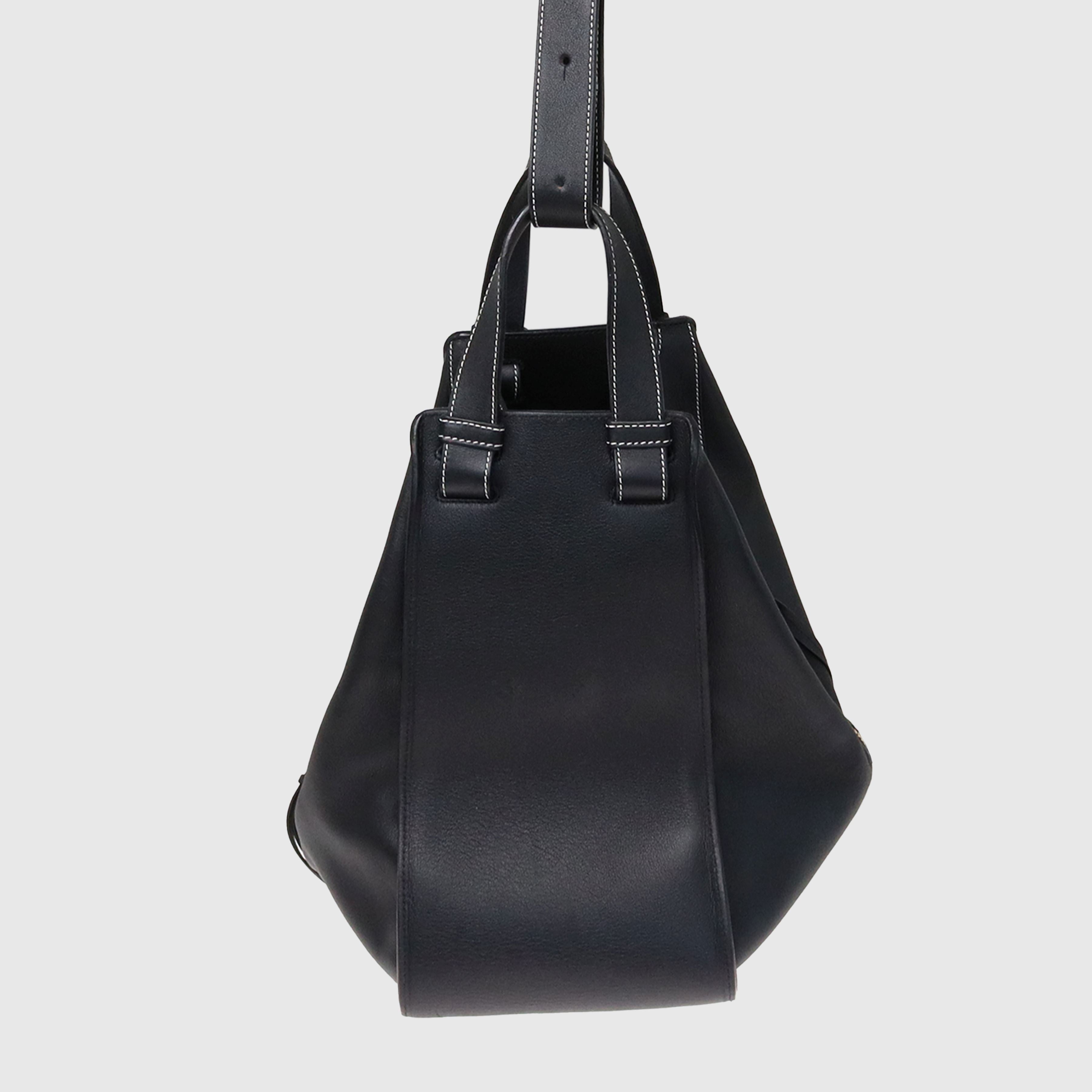 Black Hammock Shoulder Bag Medium Bags Loewe 