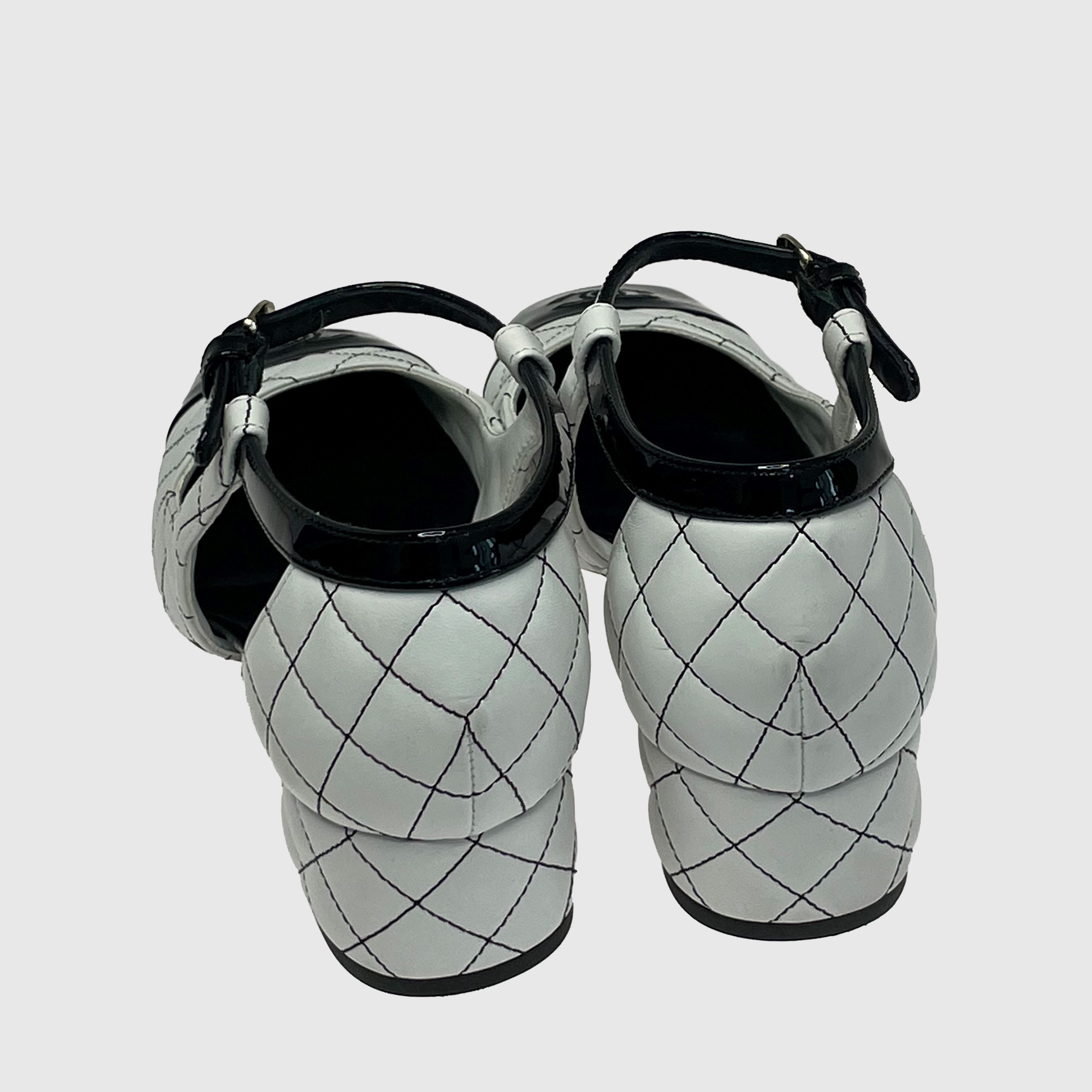 White/Black Quilted Ankle Strap Pumps Shoes Chanel 