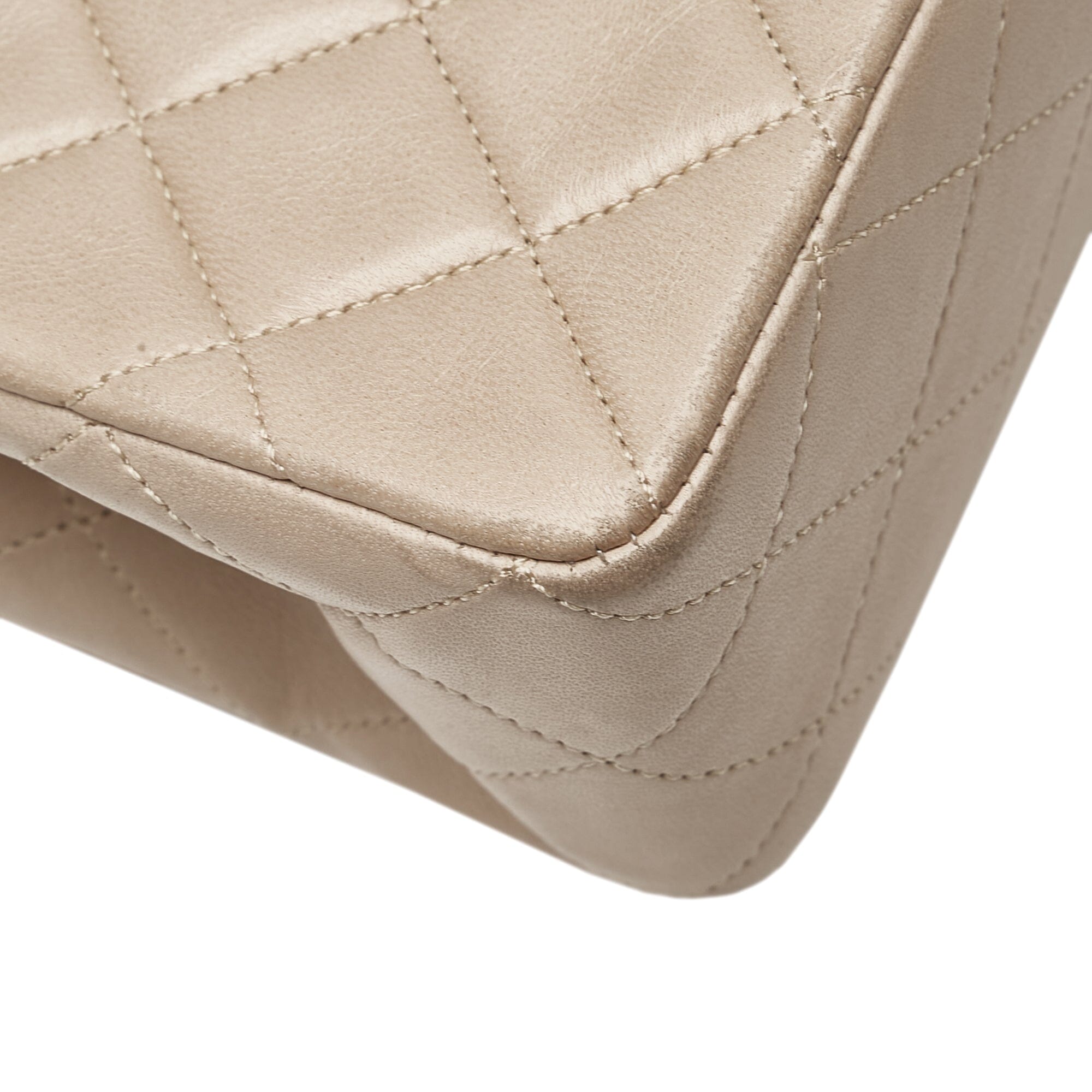 Medium Classic Lambskin Double Flap Image#14