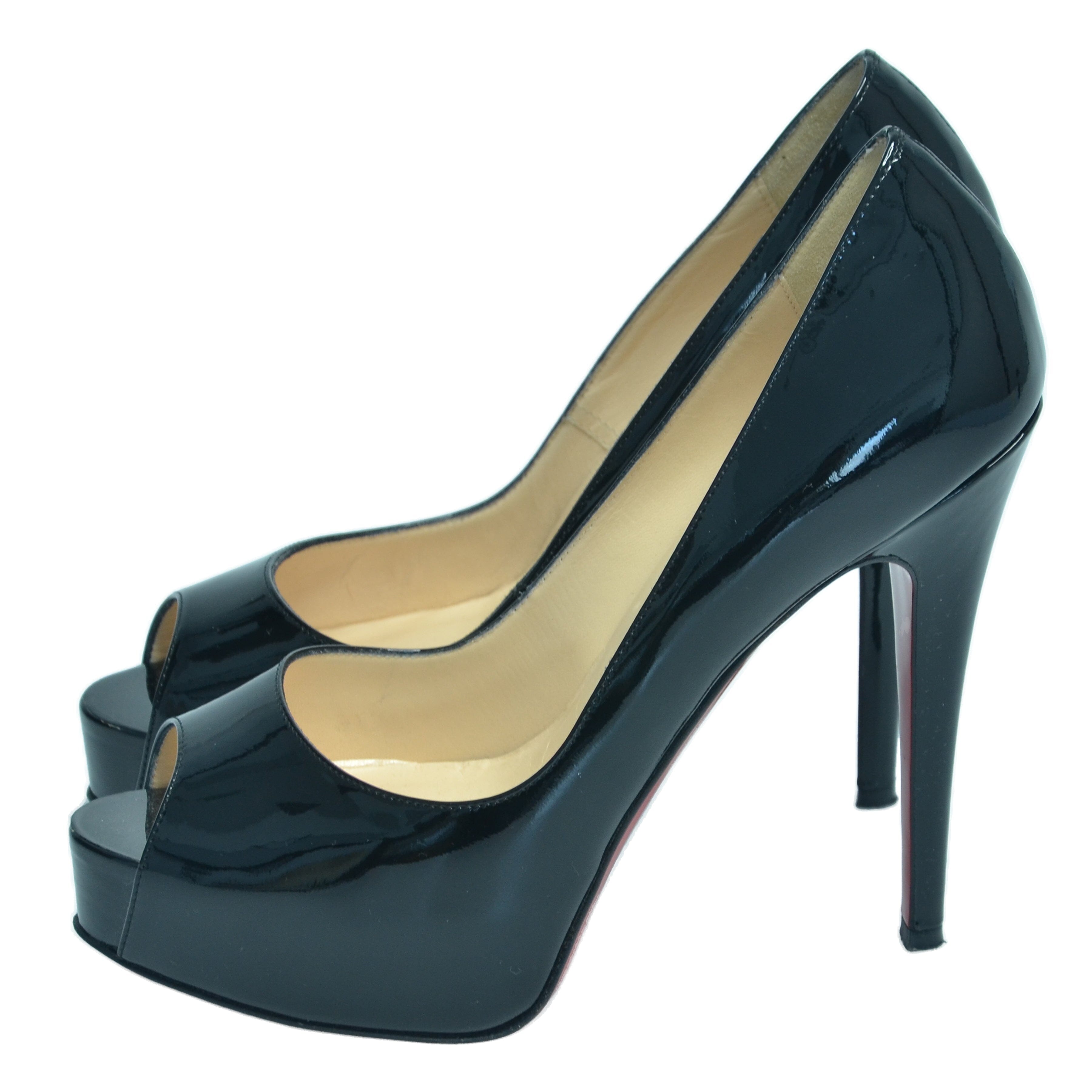 Catchy peep clearance toe pump