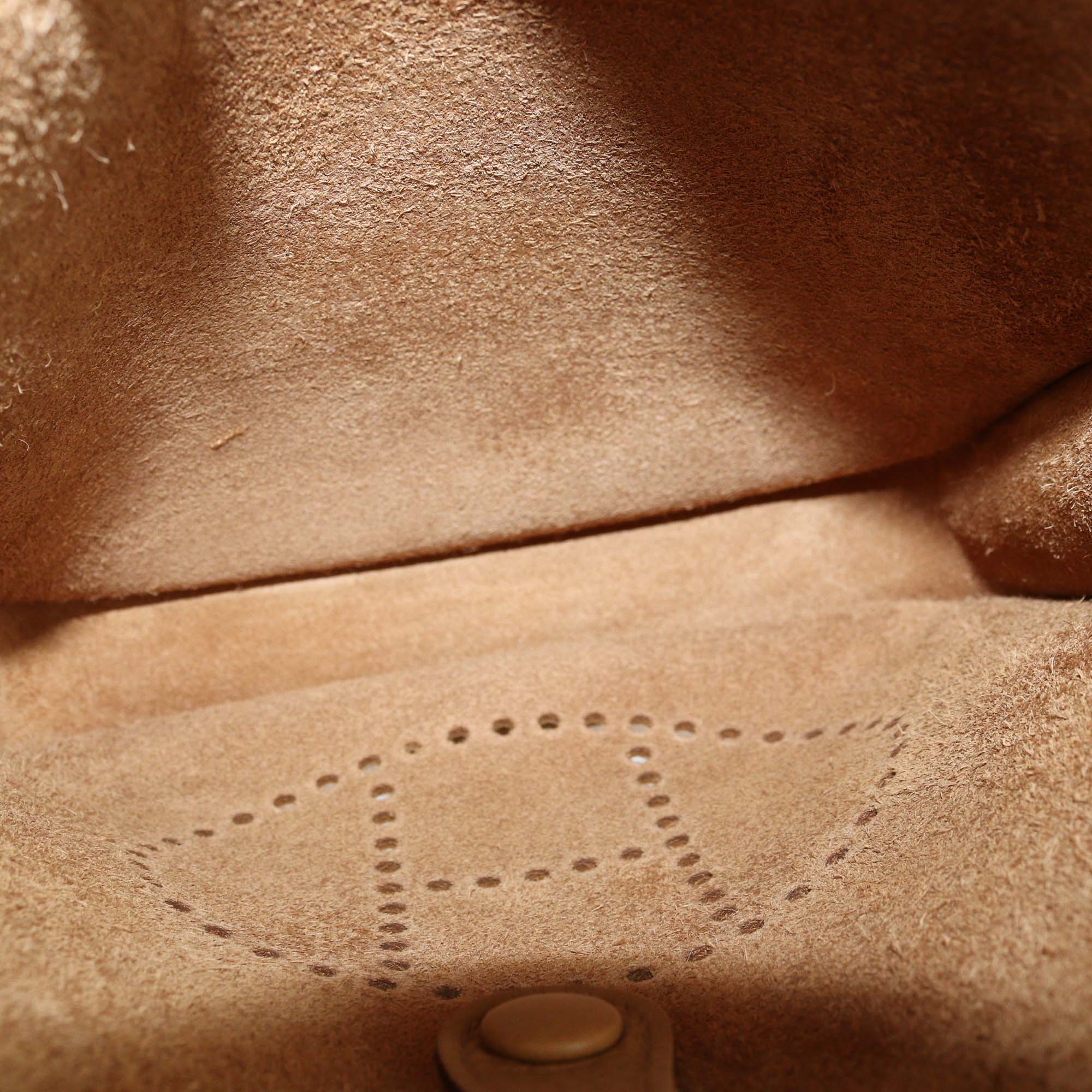 Hermes Biscuit Clemence Leather Evelyne 23 Poche III Bag