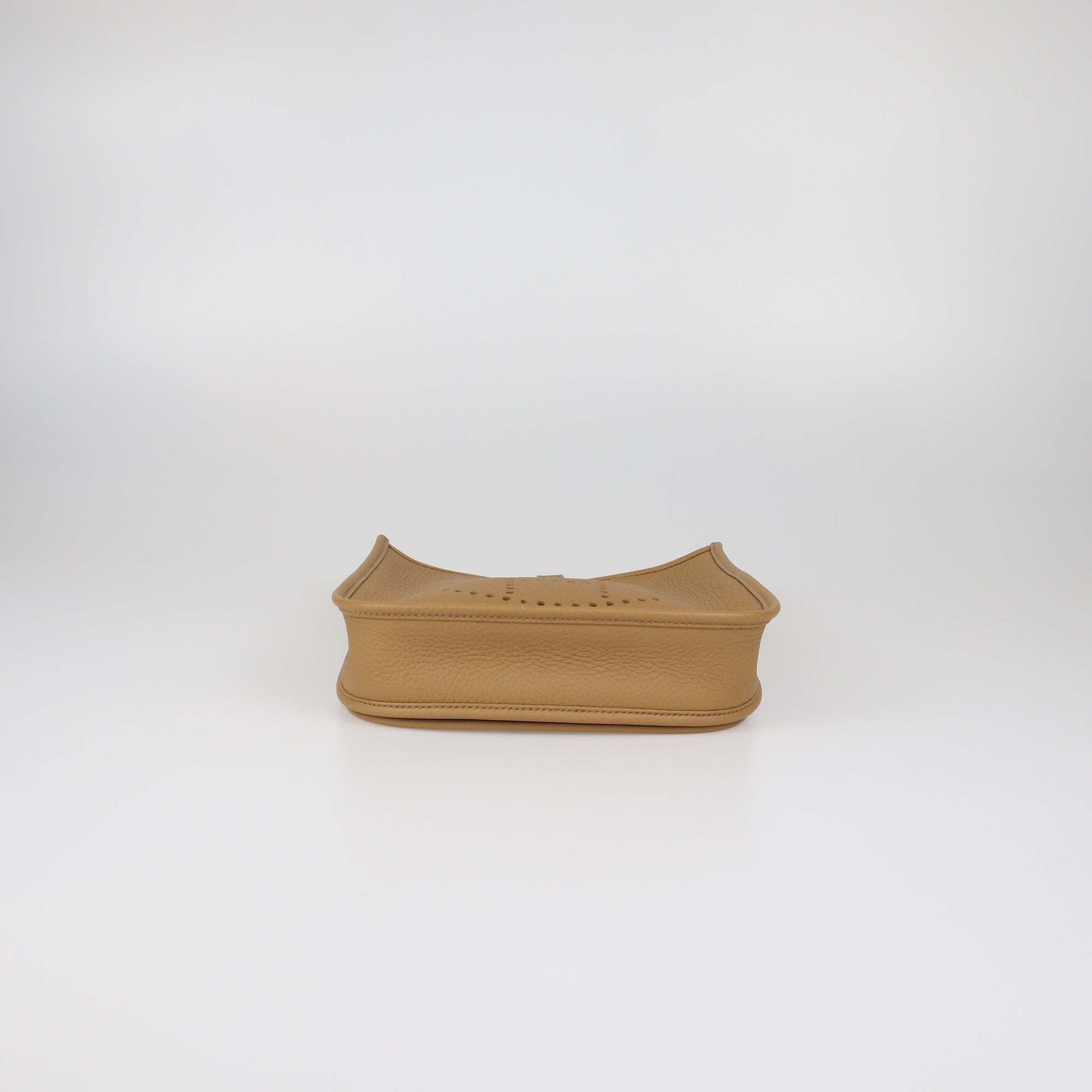 Hermes Biscuit Clemence Leather Evelyne 23 Poche III Bag
