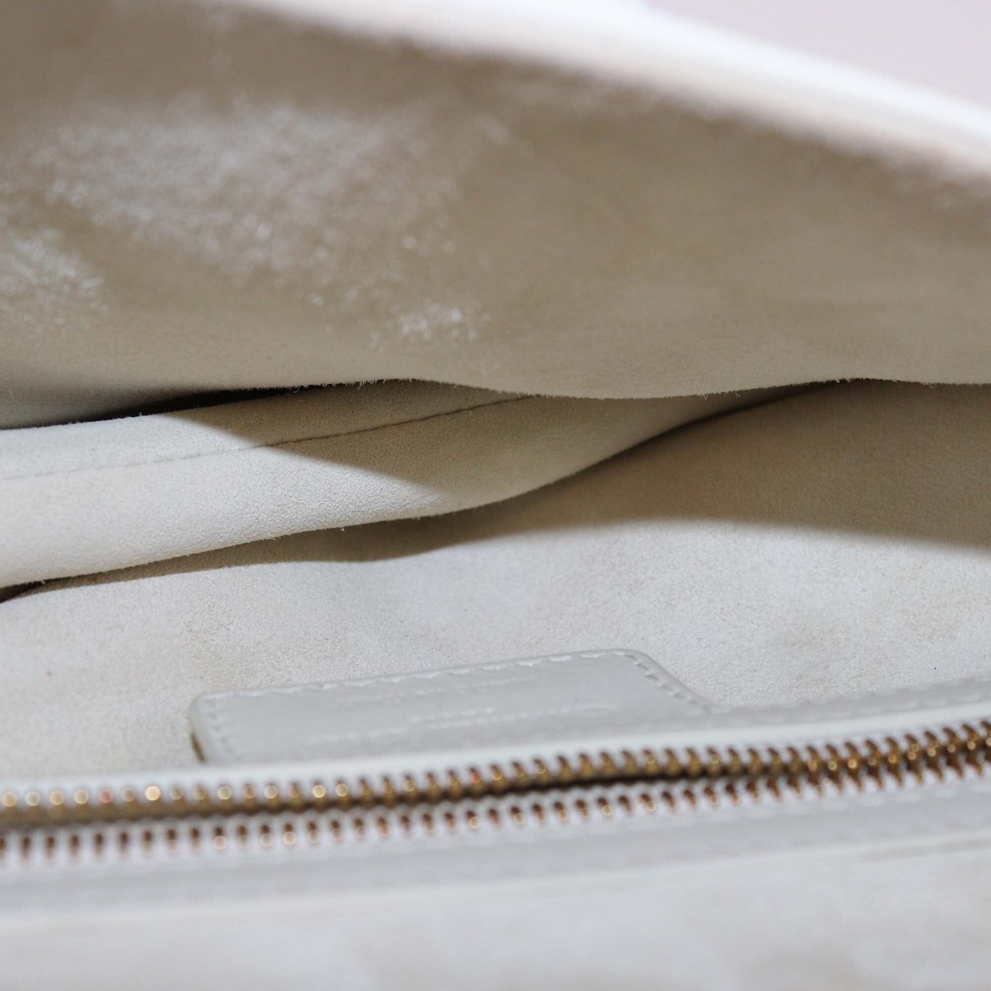 Christian Dior Off White Leather Saddle Bag Womens Christian Dior 