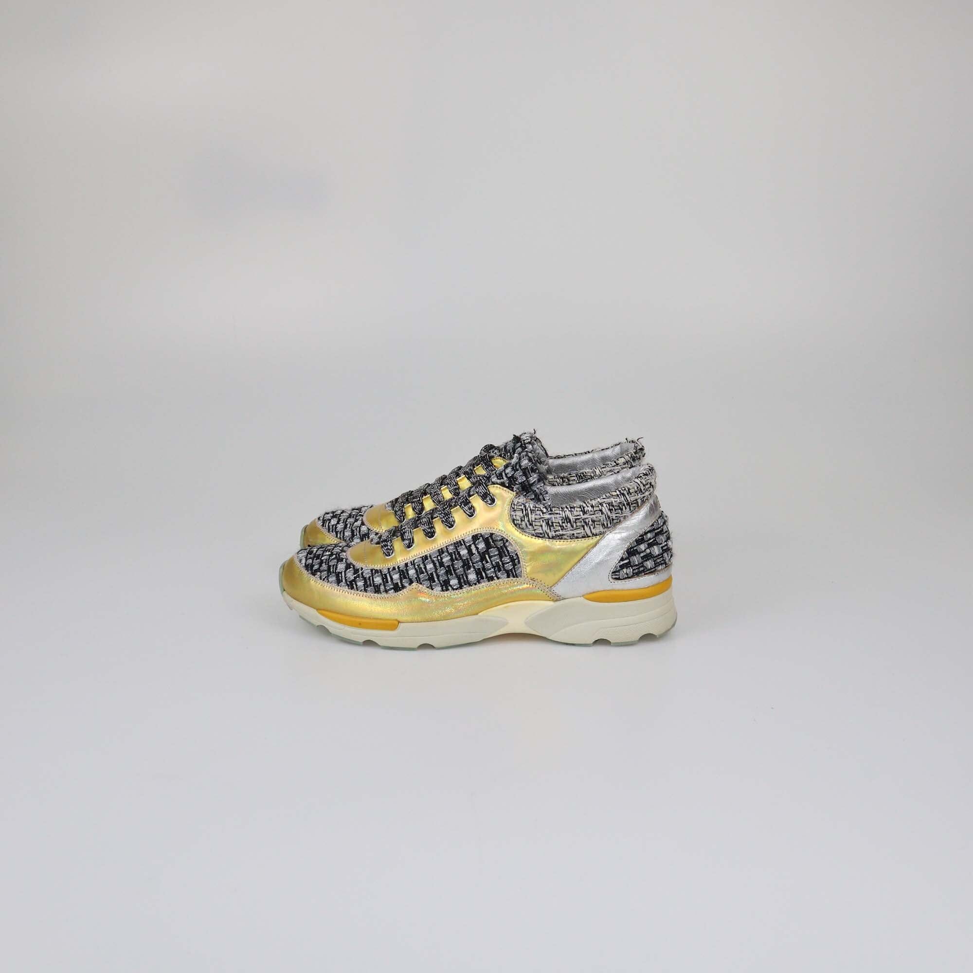 Chanel Tricolor Tweed CC Low Top Sneakers Womens Chanel 