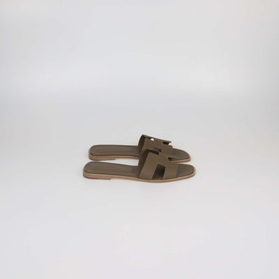 Hermes Etoupe Epsom Leather Oran Sandals