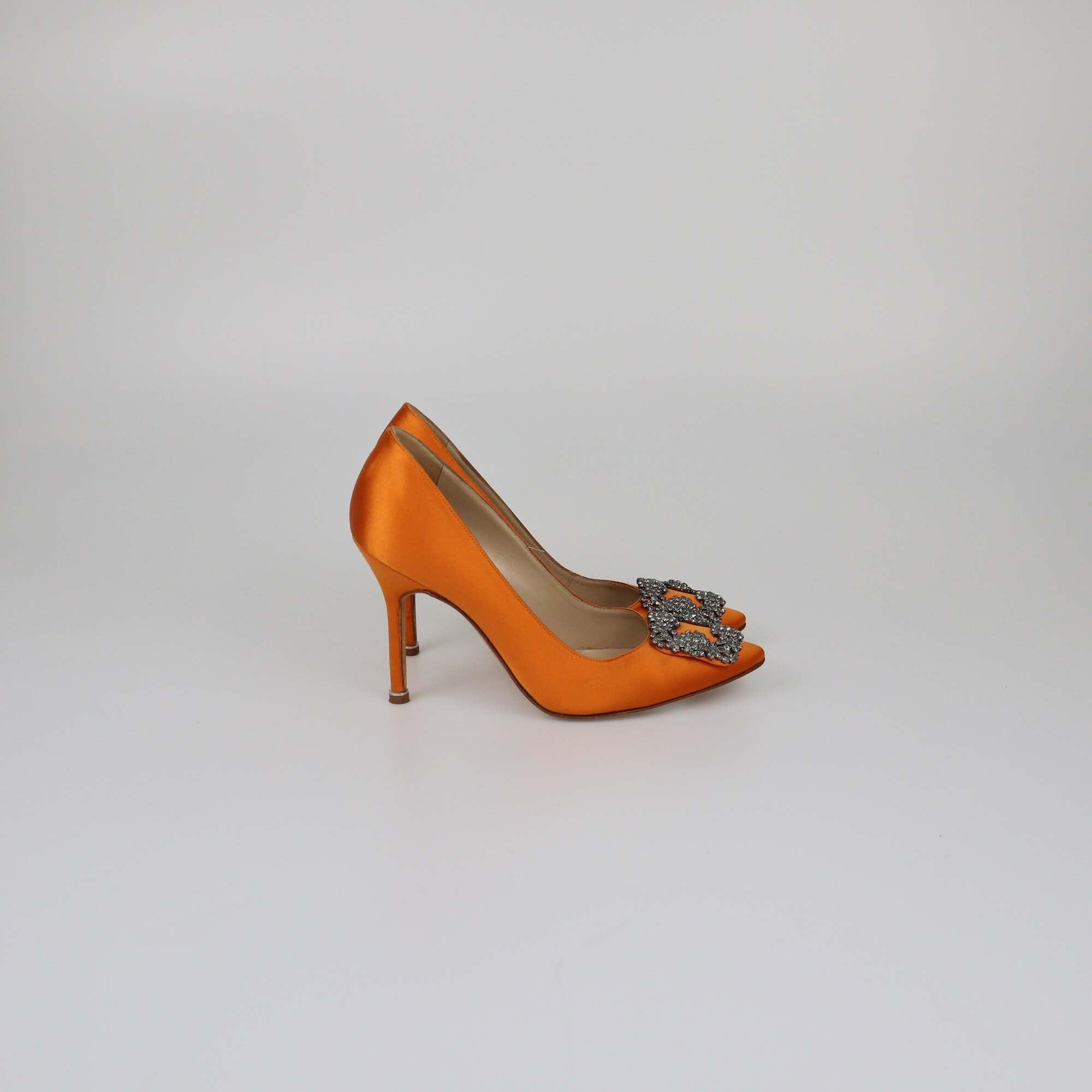 Manolo Blahnik Orange Hangisi Pumps Womens Manolo Blahnik 