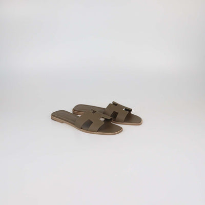Hermes Etoupe Epsom Leather Oran Sandals