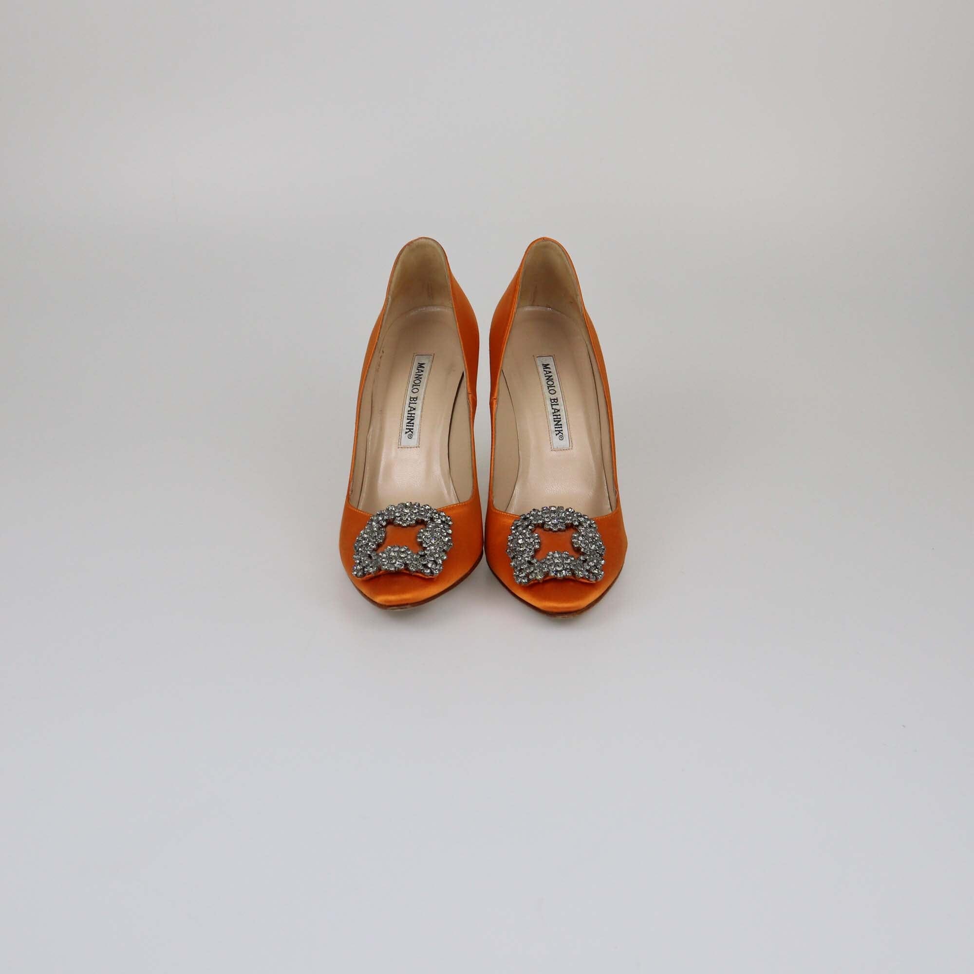 Manolo Blahnik Orange Hangisi Pumps Womens Manolo Blahnik 