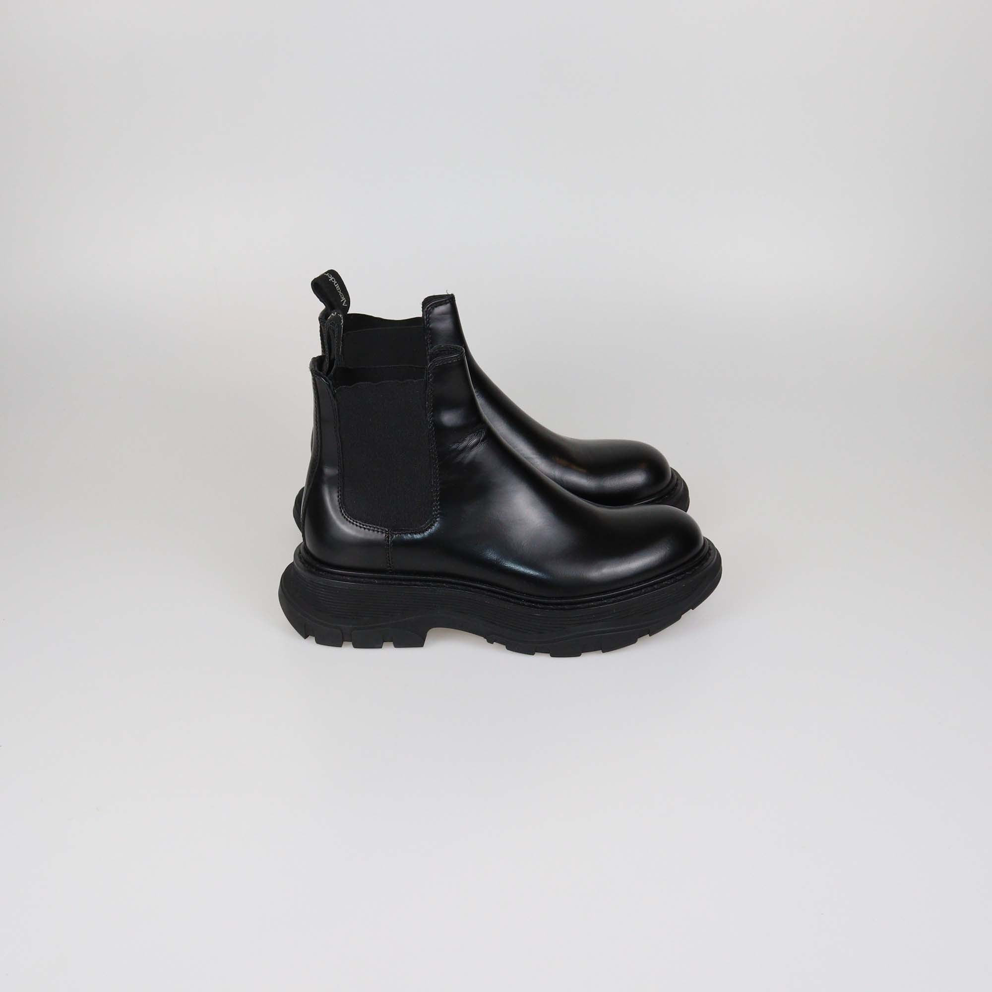 Alexander McQueen Black Leather Tread Chelsea Boots