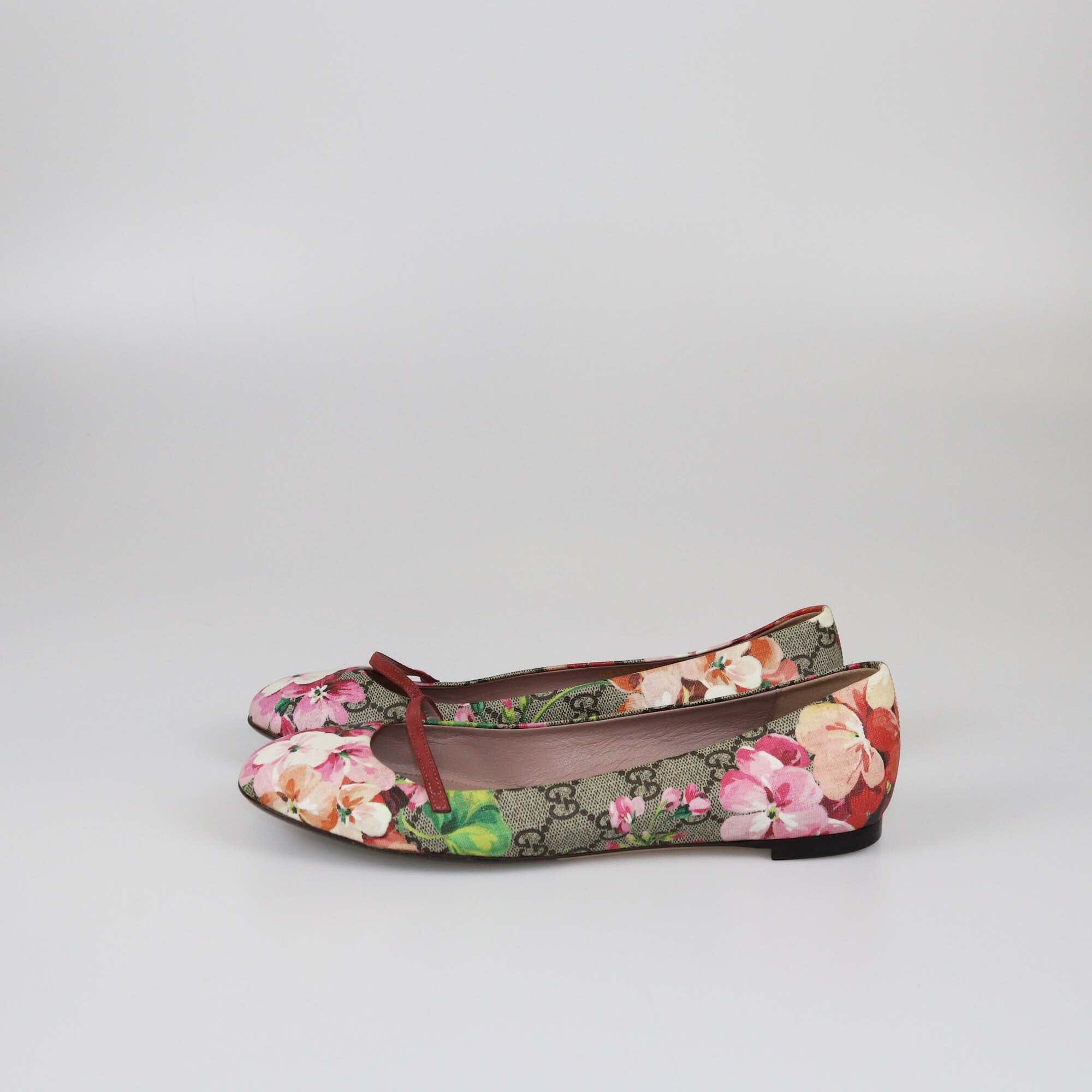 Gucci Red Floral Printed GG Supreme Blooms Ballet Flats