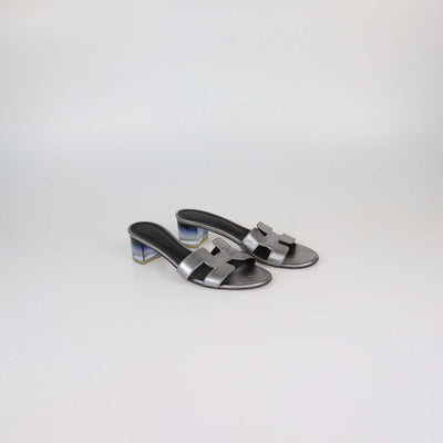 Hermes Gris/Argenté Vieilli Leather Oasis Sandals