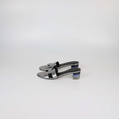 Hermes Gris/Argenté Vieilli Leather Oasis Sandals