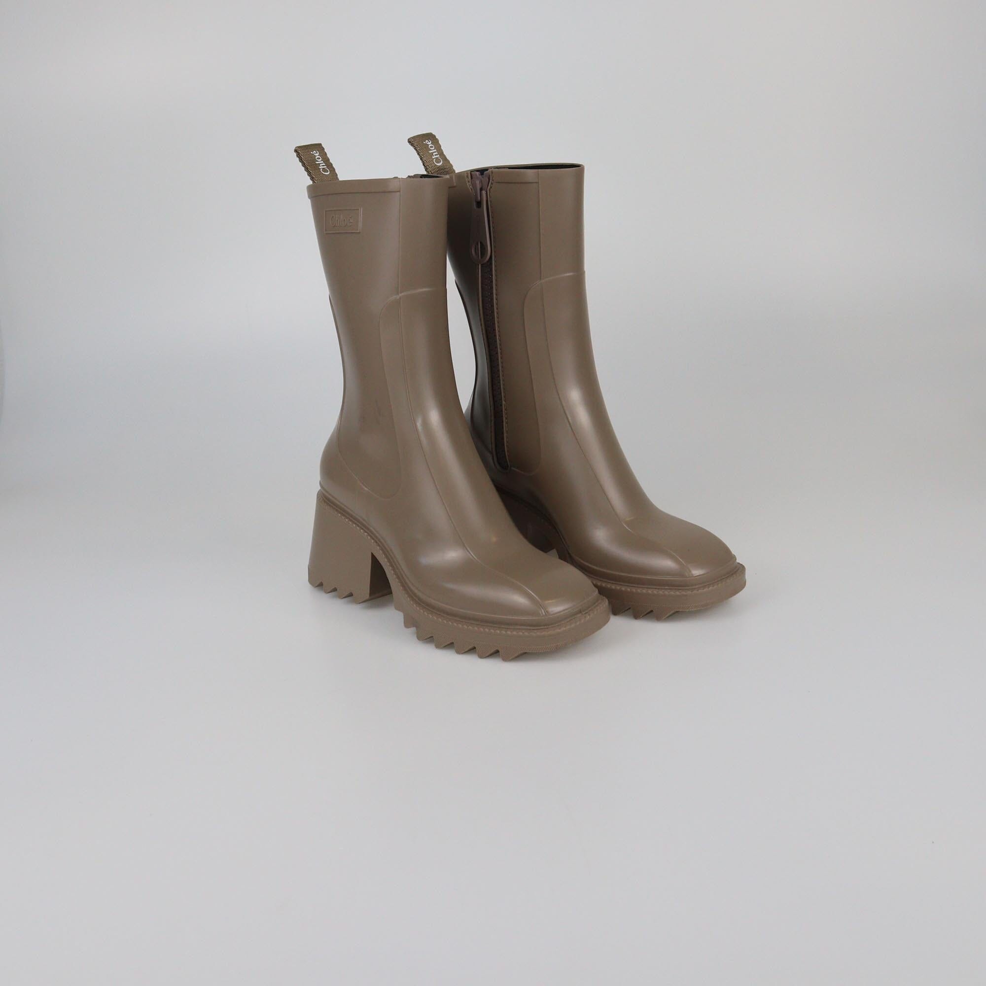 Chloe Beige Betty Rain Boots Womens Chloe 