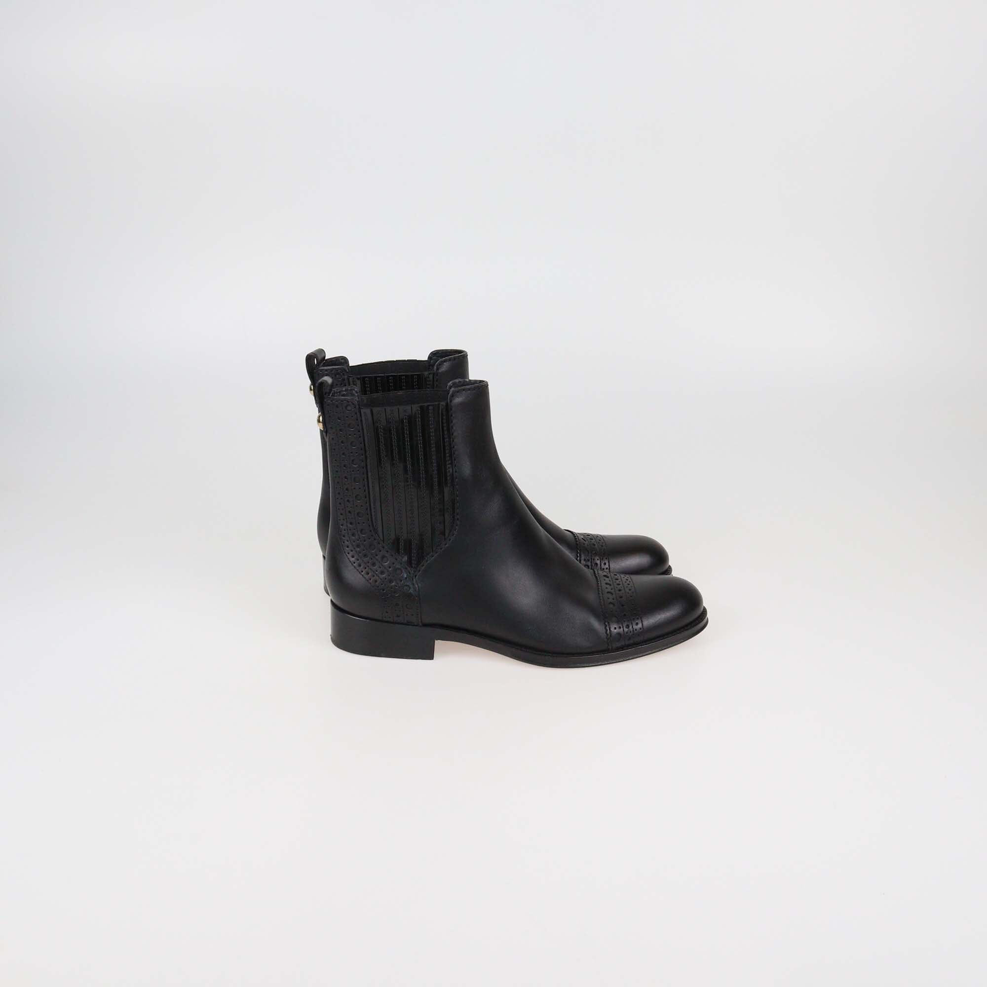 Louis Vuitton Black Leather Chelsea Ankle Boots Womens Louis Vuitton 