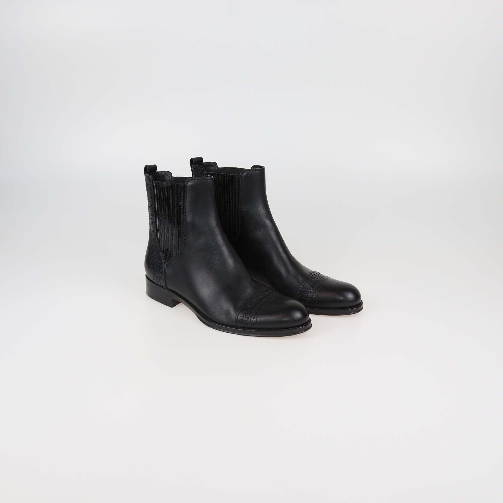 Louis Vuitton Black Leather Chelsea Ankle Boots Womens Louis Vuitton 