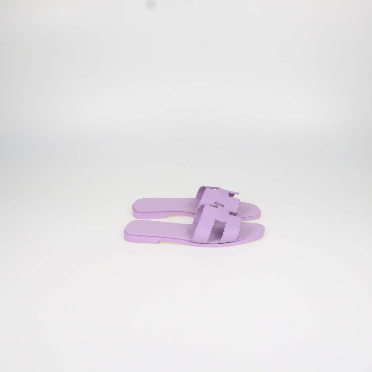 Hermes Amethyste Epsom Leather Oran Sandals