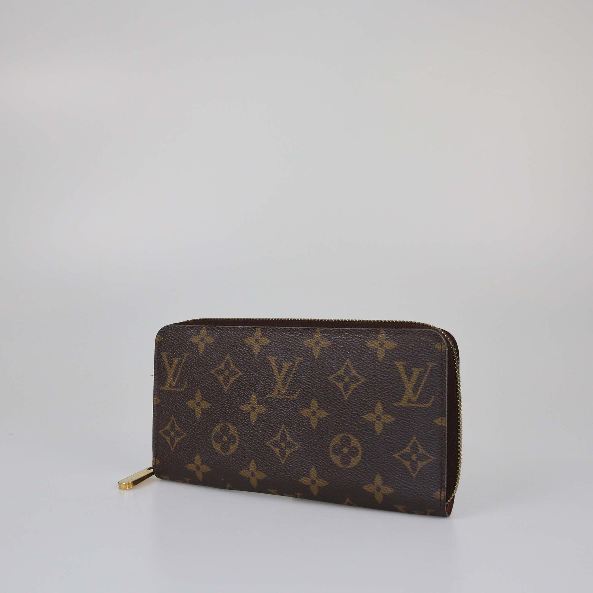 Louis Vuitton Monogram Canvas Zippy Wallet Womens Louis Vuitton 