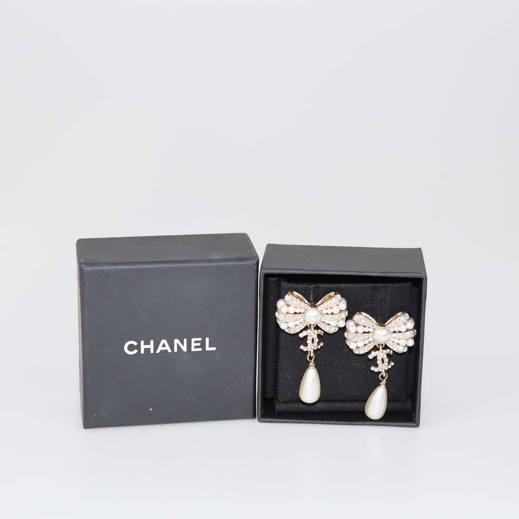 Chanel Gold Tone Metal Bow CC Faux Pearls & Crystals Teardrop Earrings Womens Chanel 