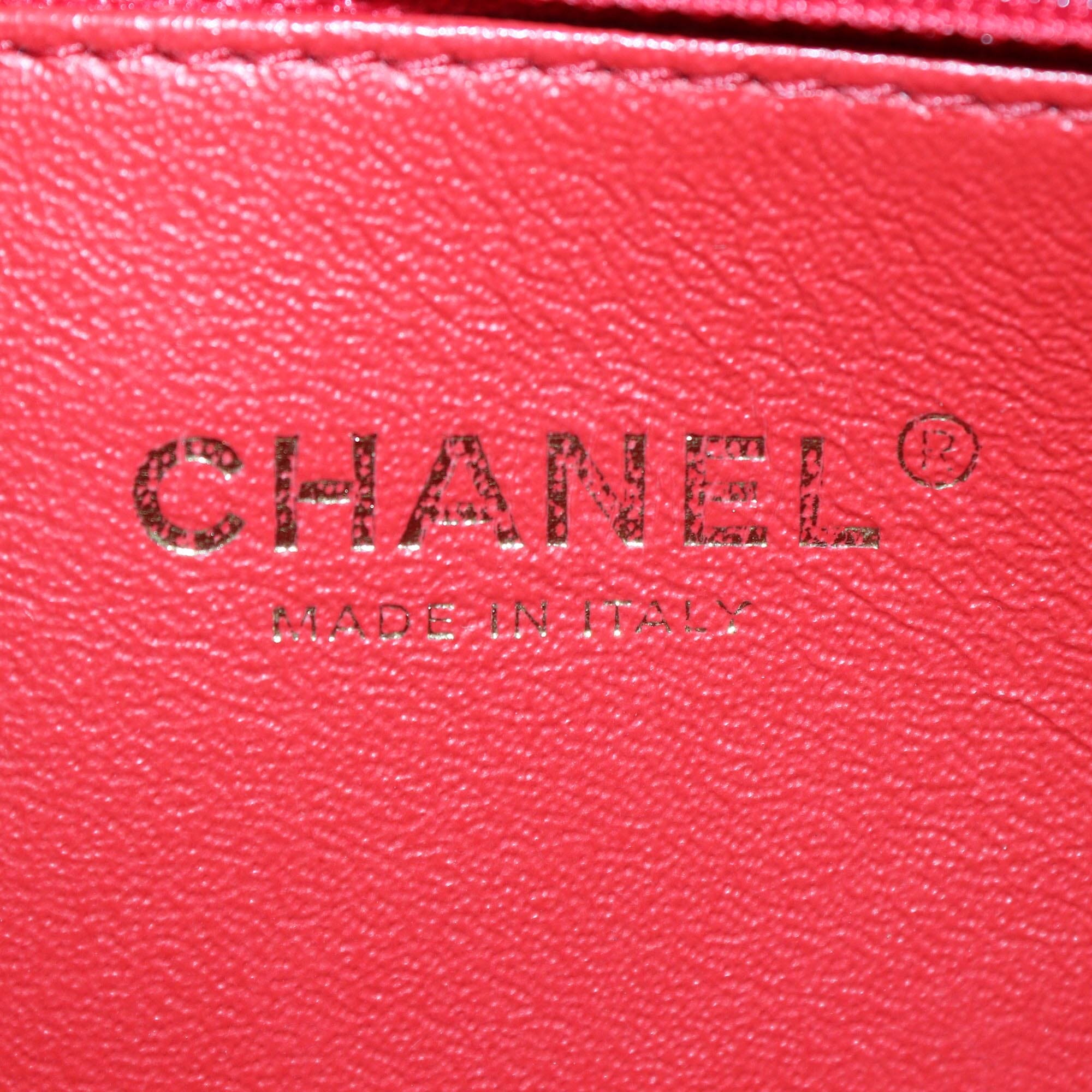 Chanel Red Chevron Casual Trip Clutch Womens Chanel 