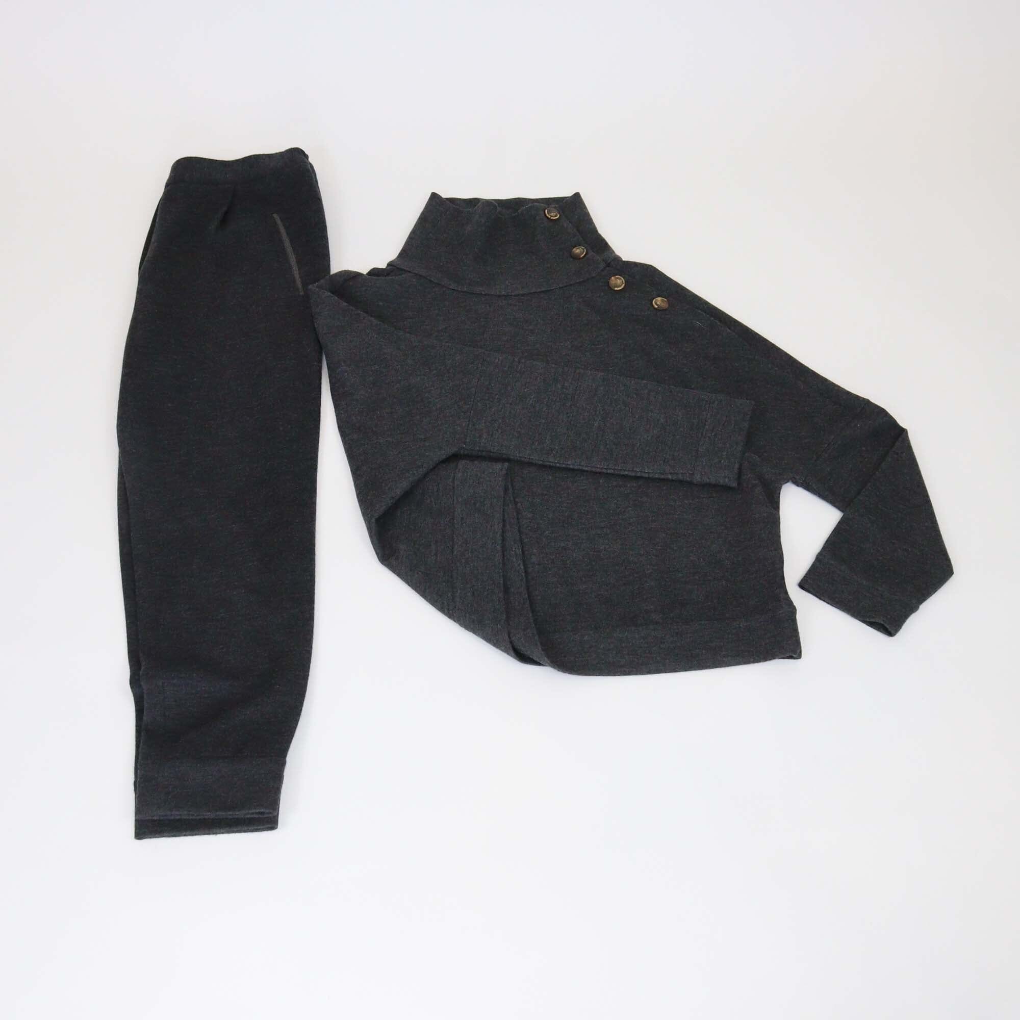 Brunello Cucinelli Dark Grey Button-Shoulder Cashmere Knit Sweatshirt & Pants Womens Brunello Cucinelli 