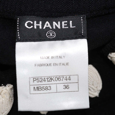 Chanel Black, Ivory Blend Wool Embroidered Applique Crew Neck Sweater