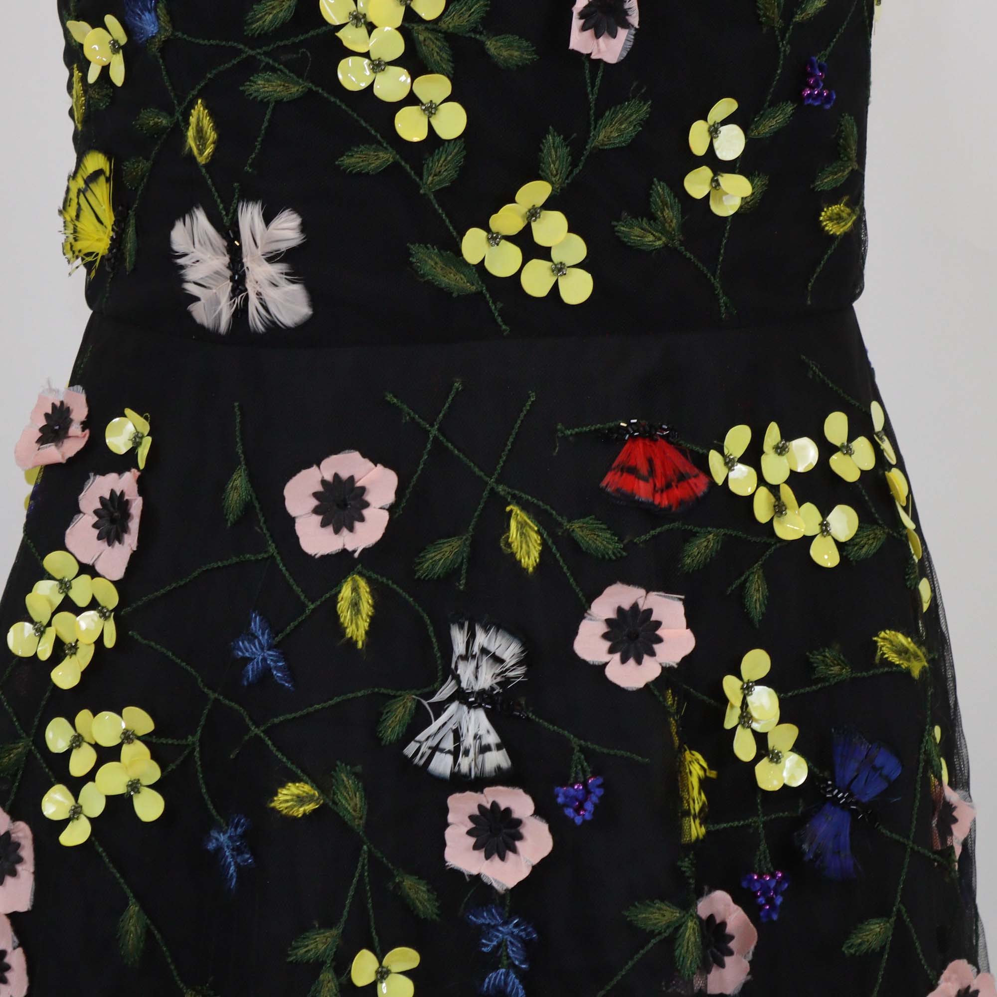 Monique Lhuillier Black Nylon Floral Applique Sleeveless Tulle Gown