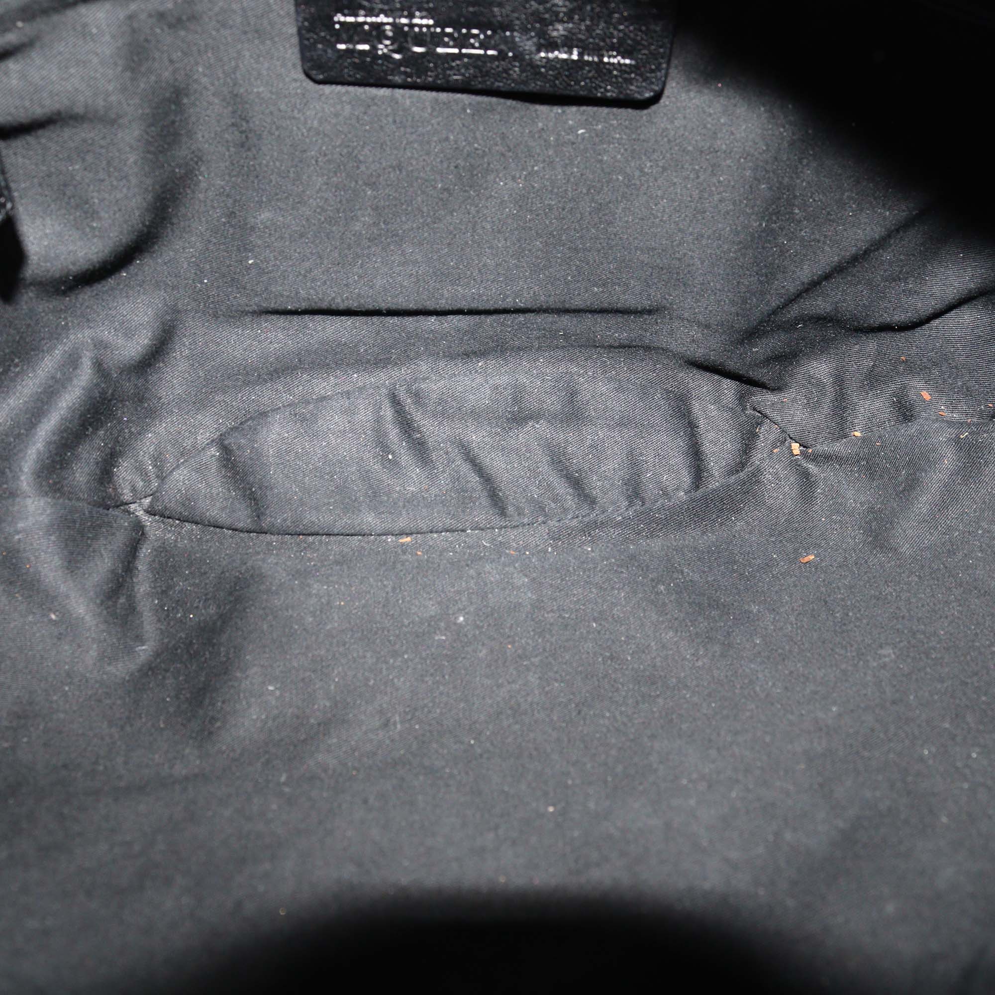 Alexander McQueen Black Leather Medium Studded De Manta Clutch