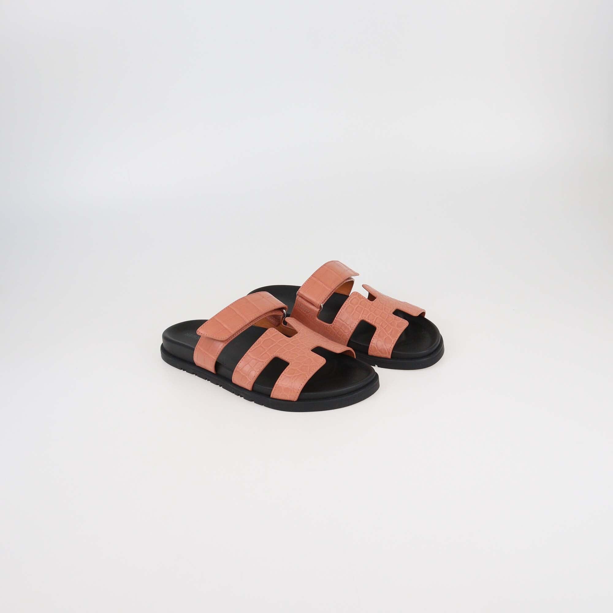 Hermes Rose Bois De Santal Alligator Chypre Flat Sandals Womens Hermes 