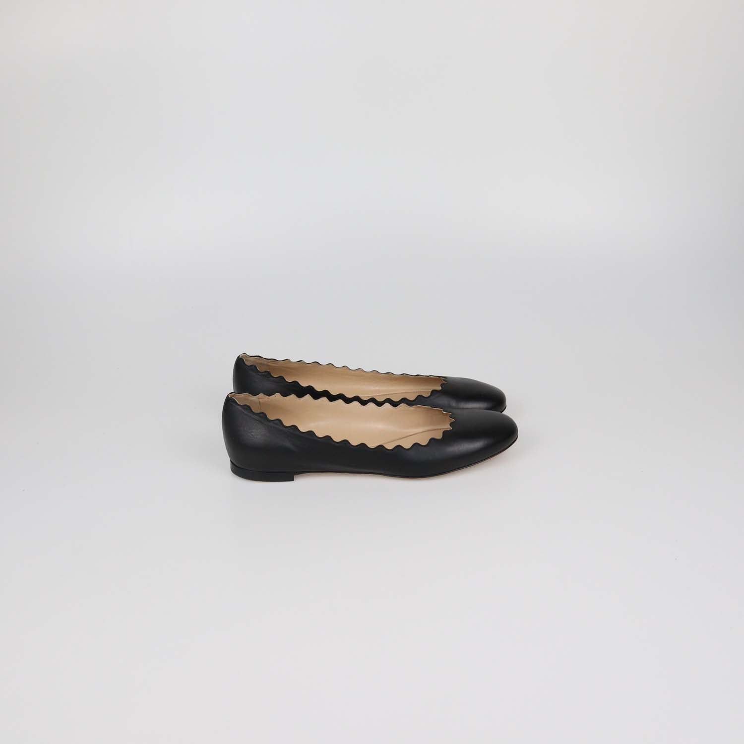 Chloe Black Leather Scalloped Lauren Ballet Flats