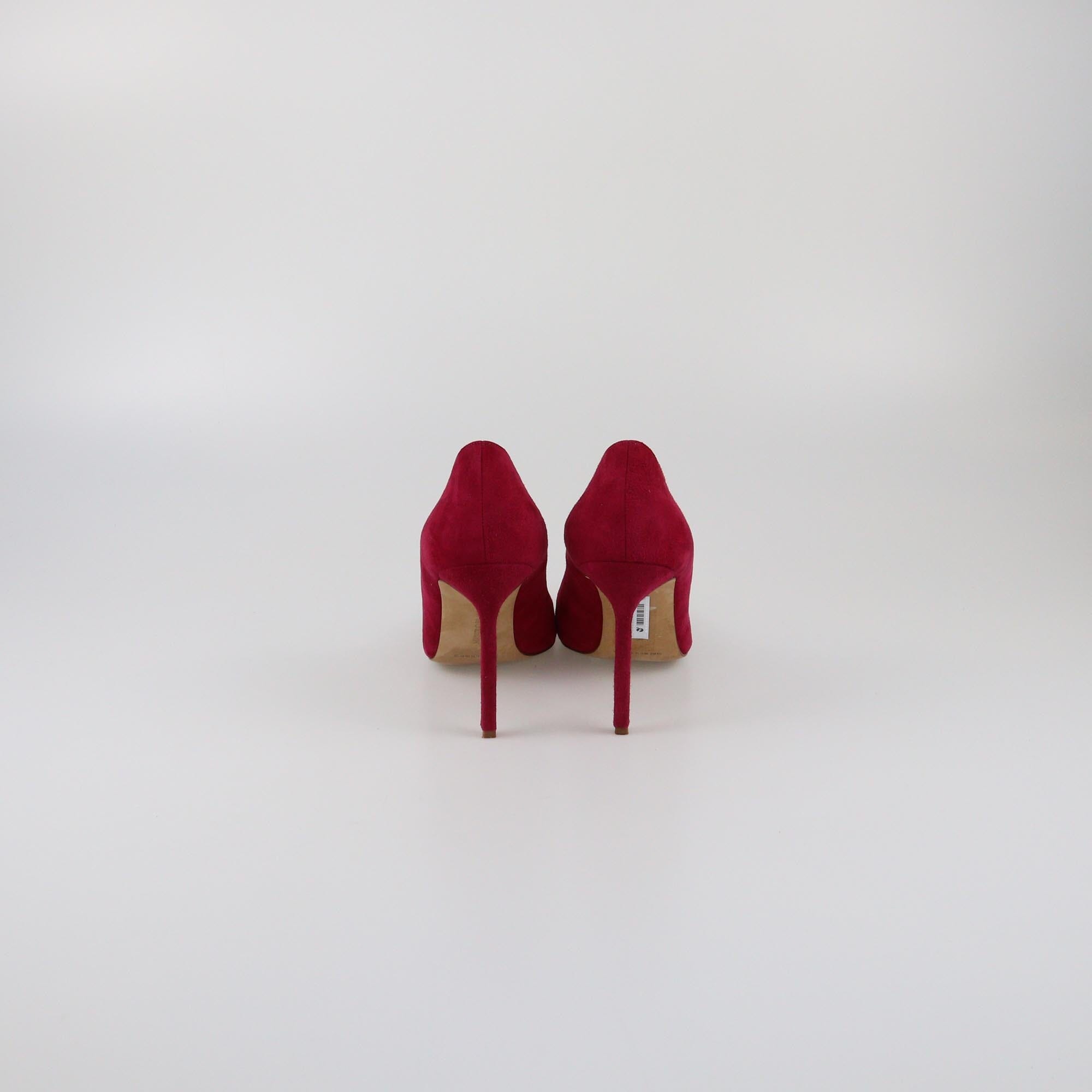 Manolo Blahnik Magenta Round Toe Pumps Womens Manolo Blahnik 