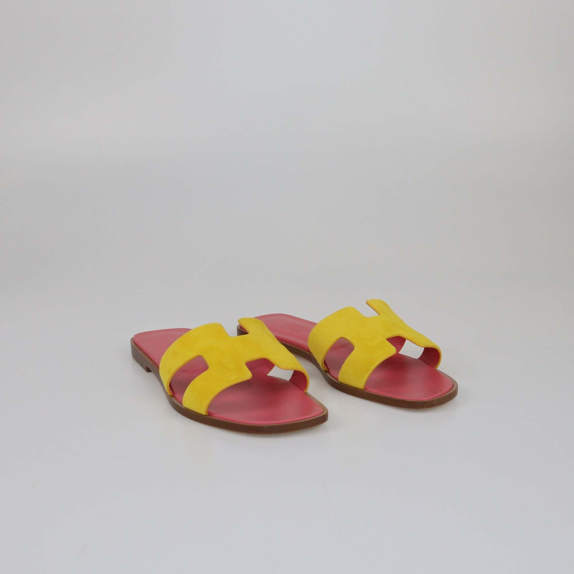 Hermes Jaune Sable Oran Flat Sandals Womens Hermes 