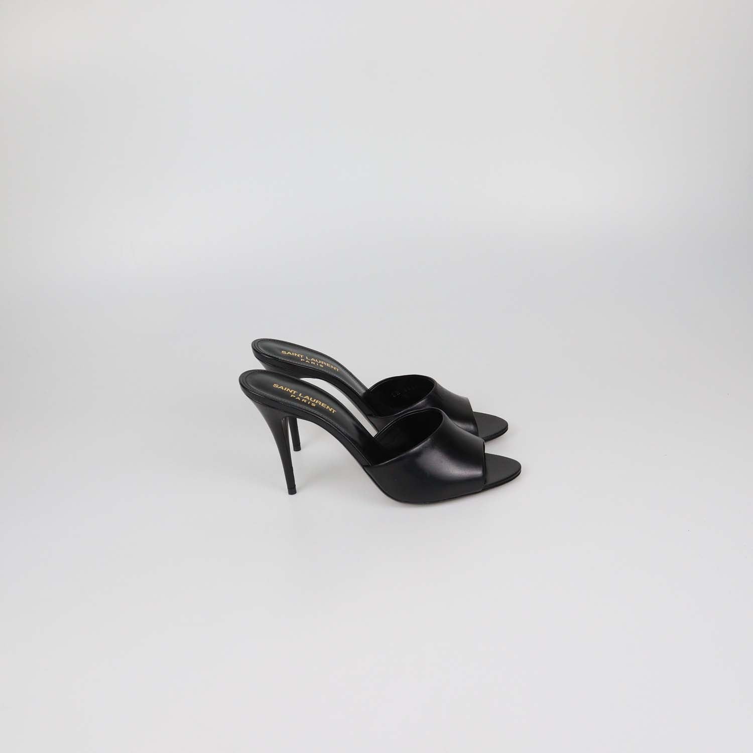 Saint Laurent Black Leather LA 16 Sandals