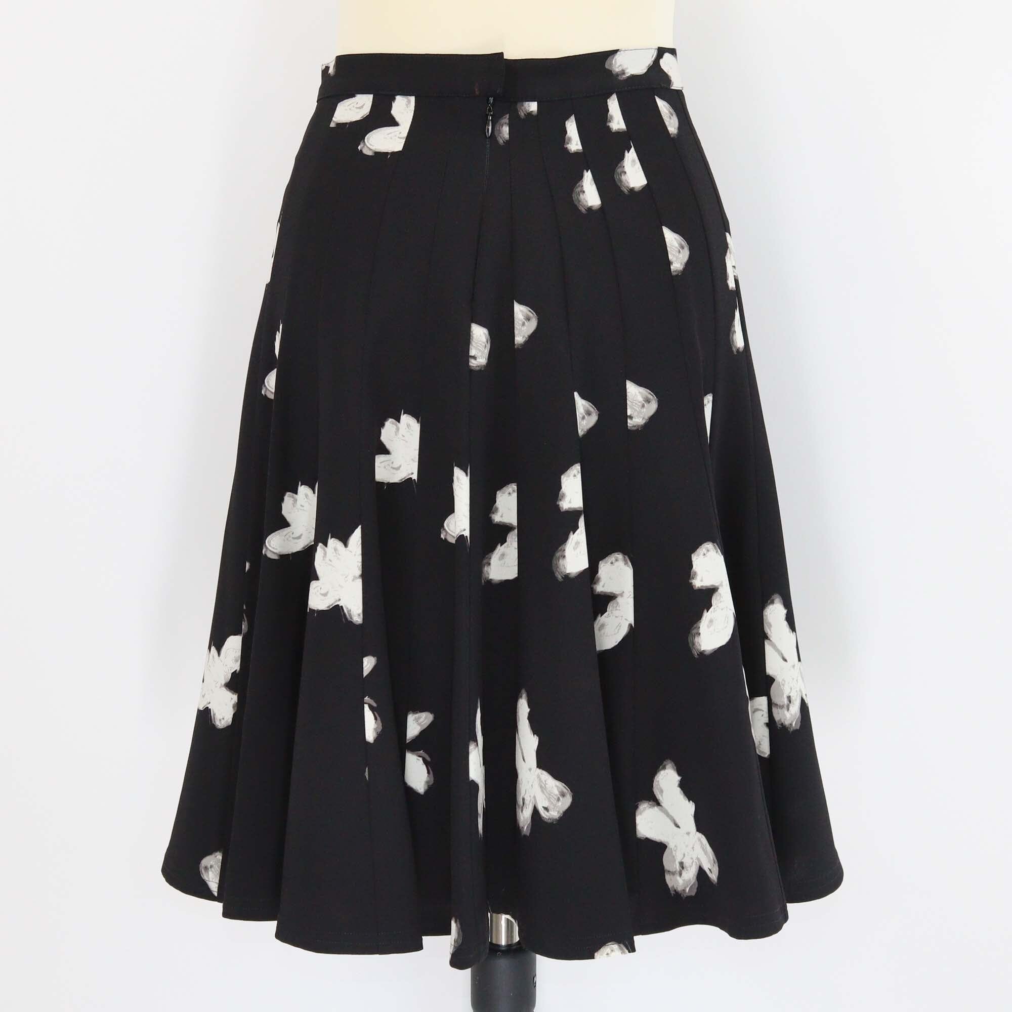 Marc by Marc Jacobs Black/White Triacetate Printed Pleated Knee Length Skirt Womens Marc by Marc Jacobs 