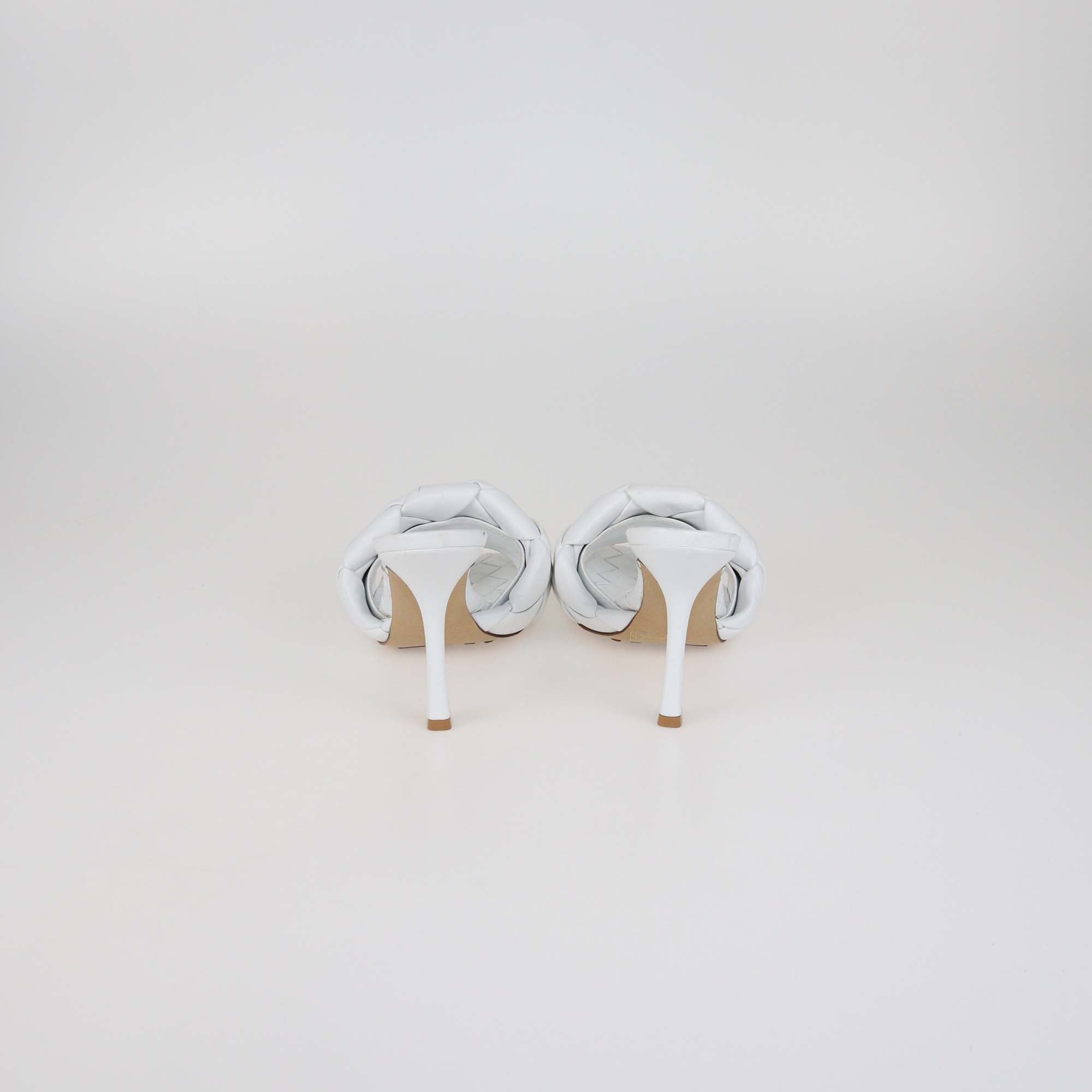 Bottega Veneta White Intrecciato Leather Lido Slide Sandals