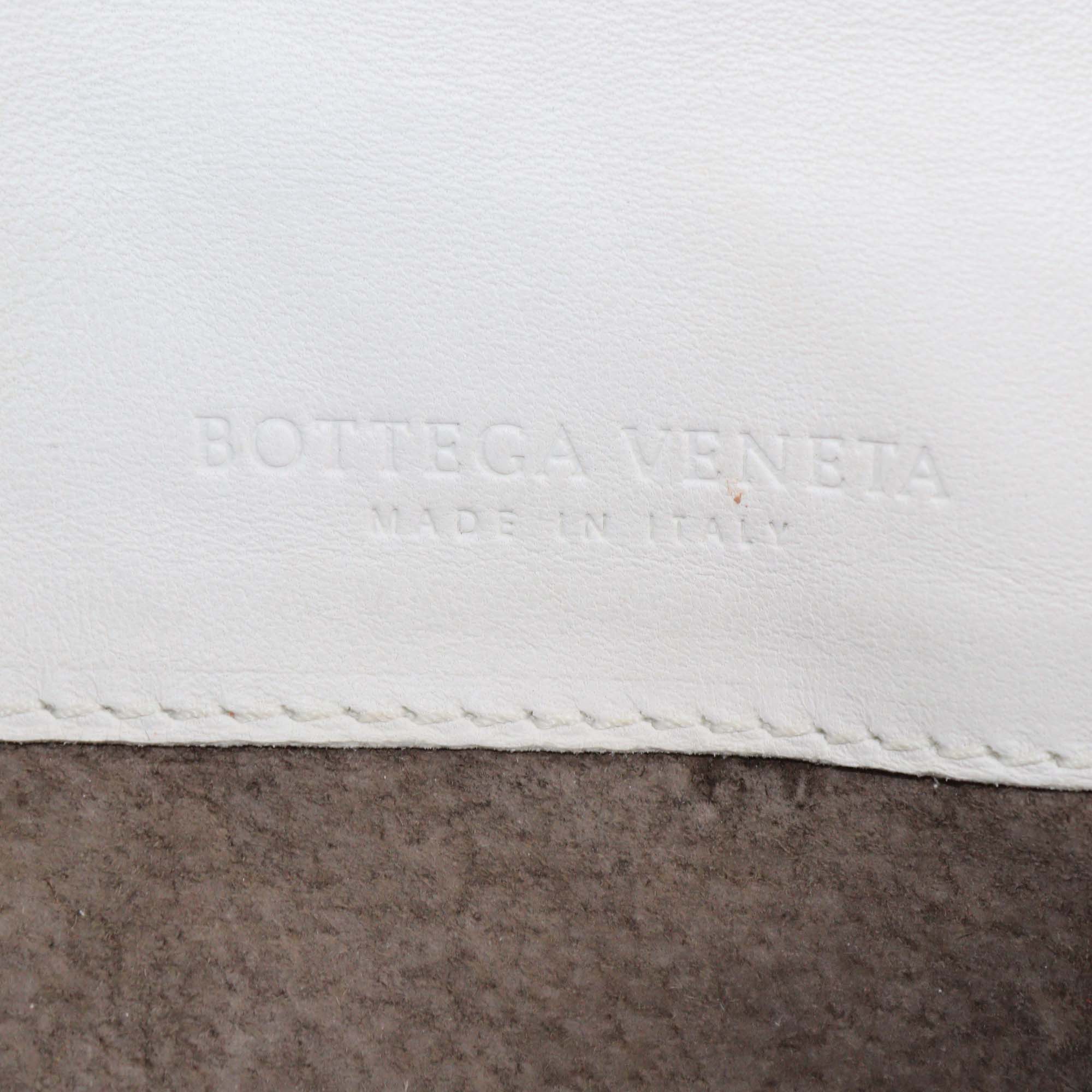 Bottega Veneta White Intrecciato Leather Flap Clutch Shoulder Bag