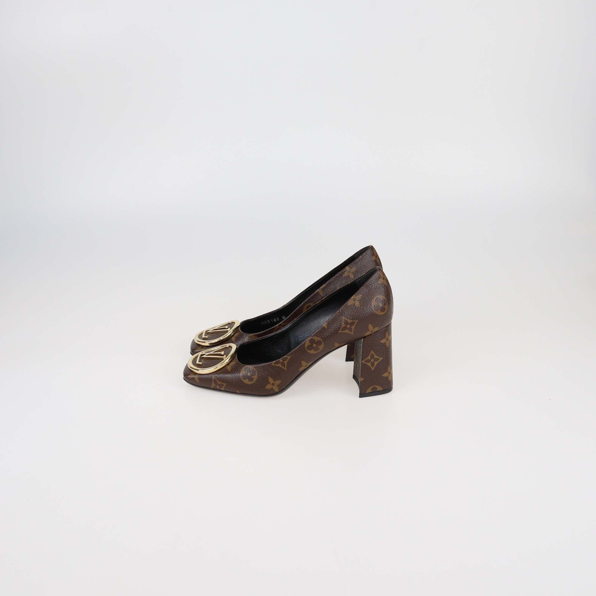 Louis Vuitton Monogram Canvas Madeleine Pumps Womens Louis Vuitton 