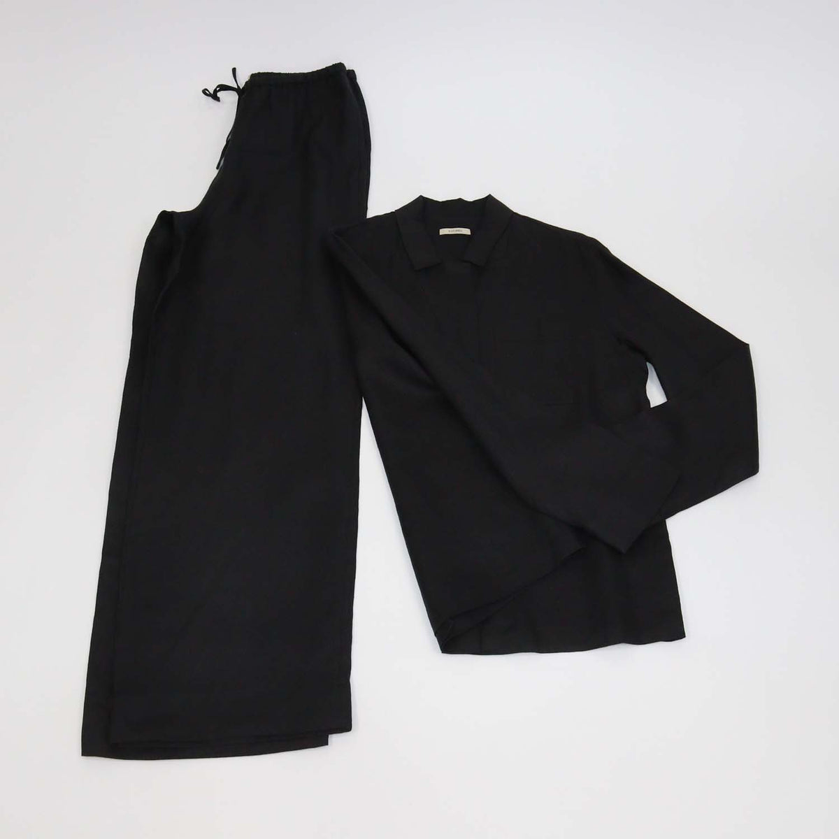 12 Storeez Black Linen Long Sleeve Shirt and Aurelia Trouser Set