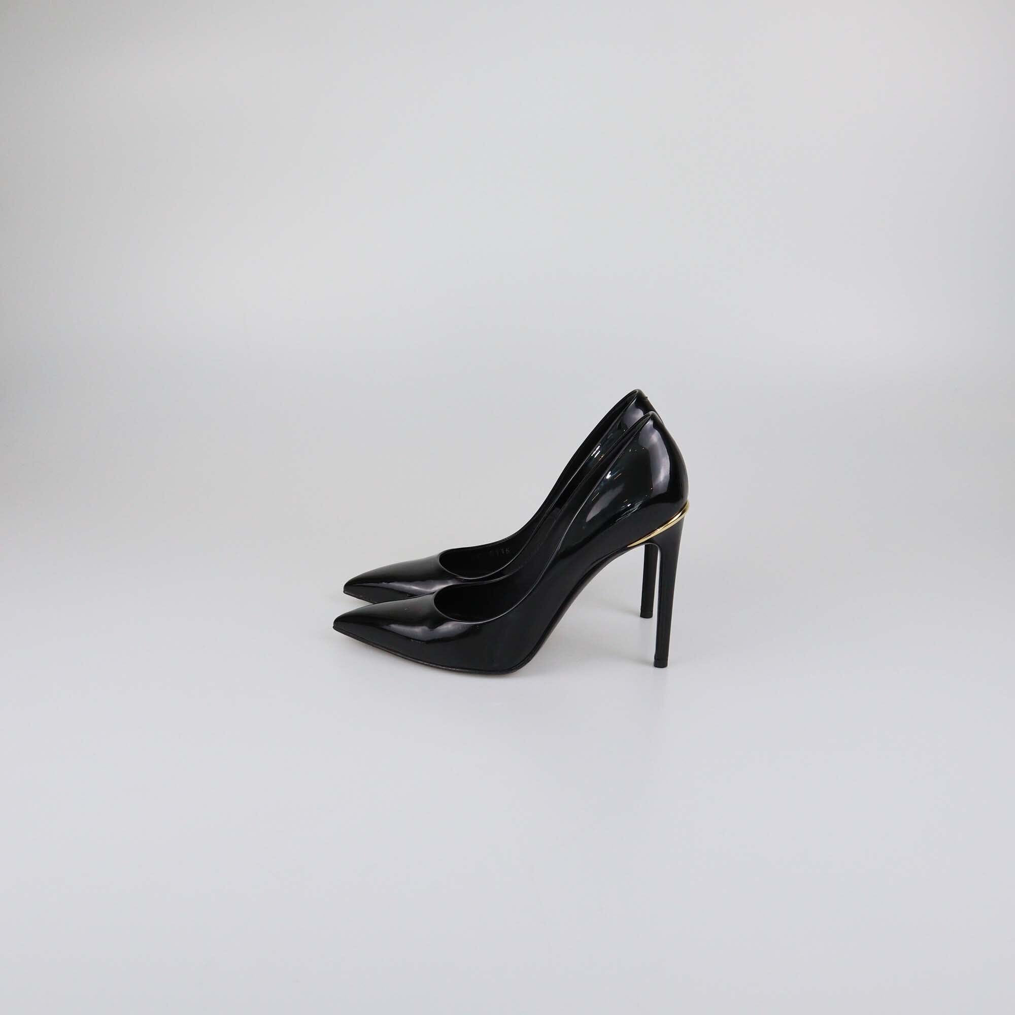 Louis Vuitton Black Patent Eyeline Pointed Toe Pumps Womens Louis Vuitton 